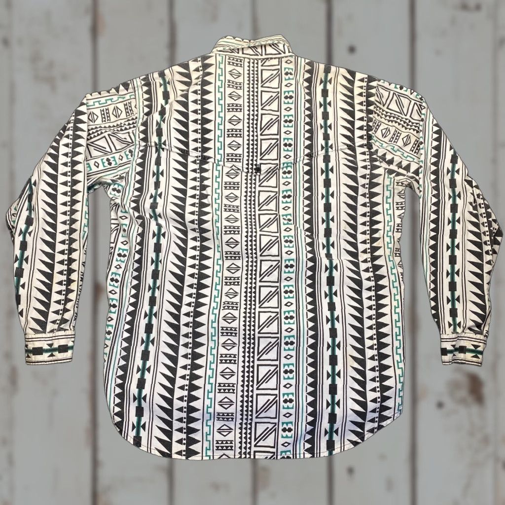 Vintage VINTAGE Rodeo Active Button-Up Shirt Geometric Aztec Western M Mens Size US M / EU 48-50 / 2 - 1 Thumbnail