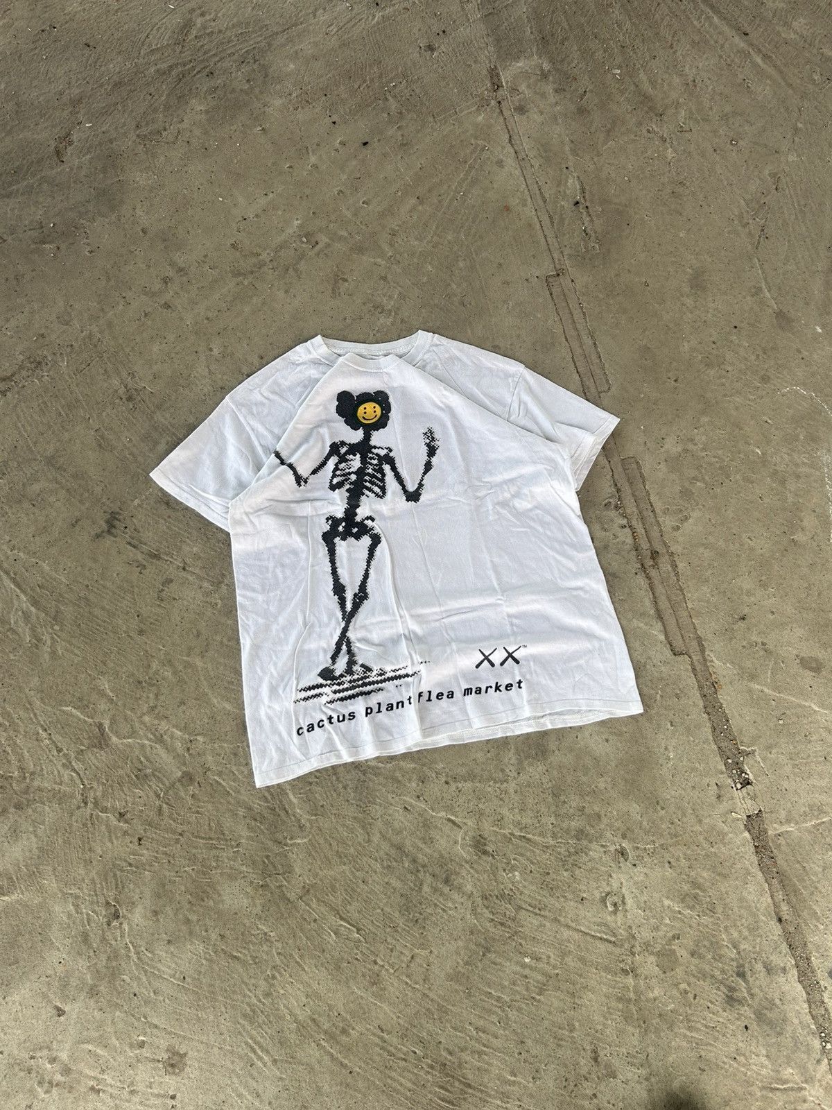 Cactus Plant Flea Market × Kaws CPFM x Kaws Rare Y2K Streetwear Vintage Archive t-shirt Size US L / EU 52-54 / 3 - 2 Thumbnail