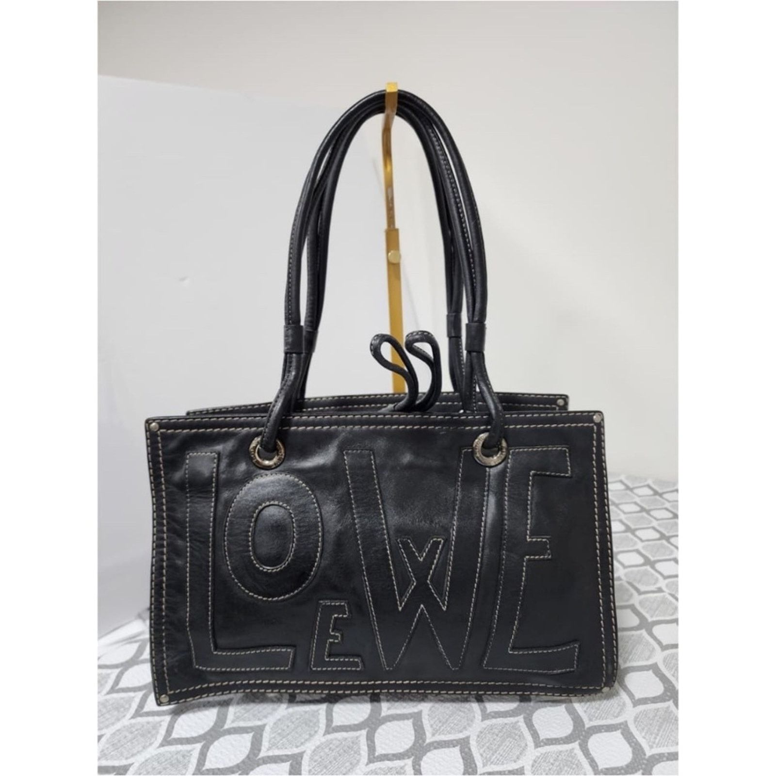 Loewe Authentic Loewe Anagram Love Logo Shoulder Bag Black Size ONE SIZE - 3 Thumbnail