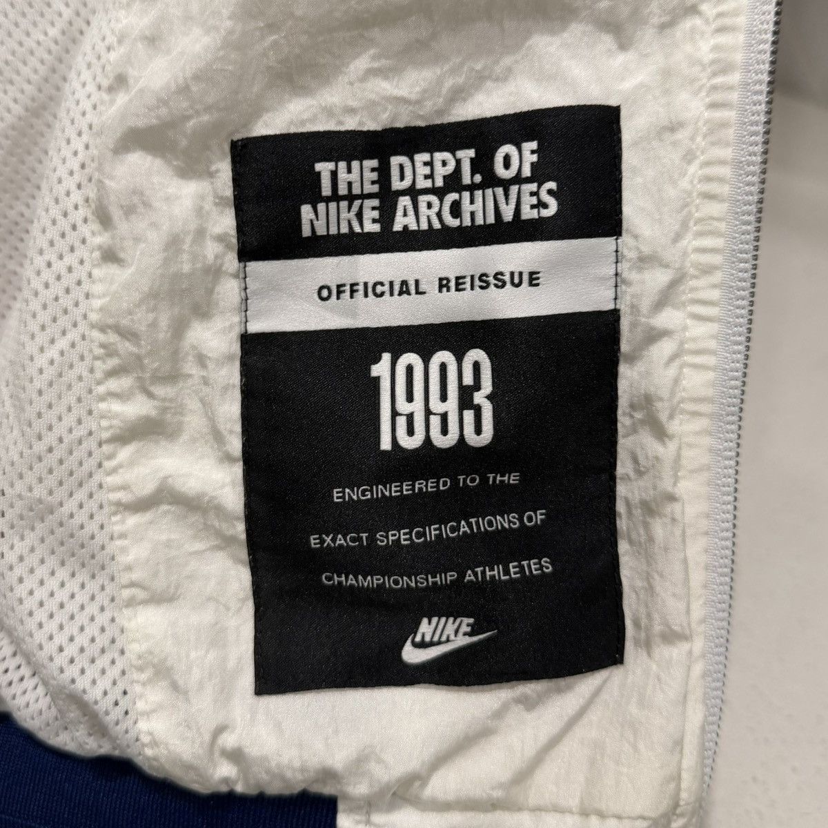 Nike Nike Archive 1993 Reissue Windbreaker Jacket Vintage 90s Size US M / EU 48-50 / 2 - 18 Thumbnail