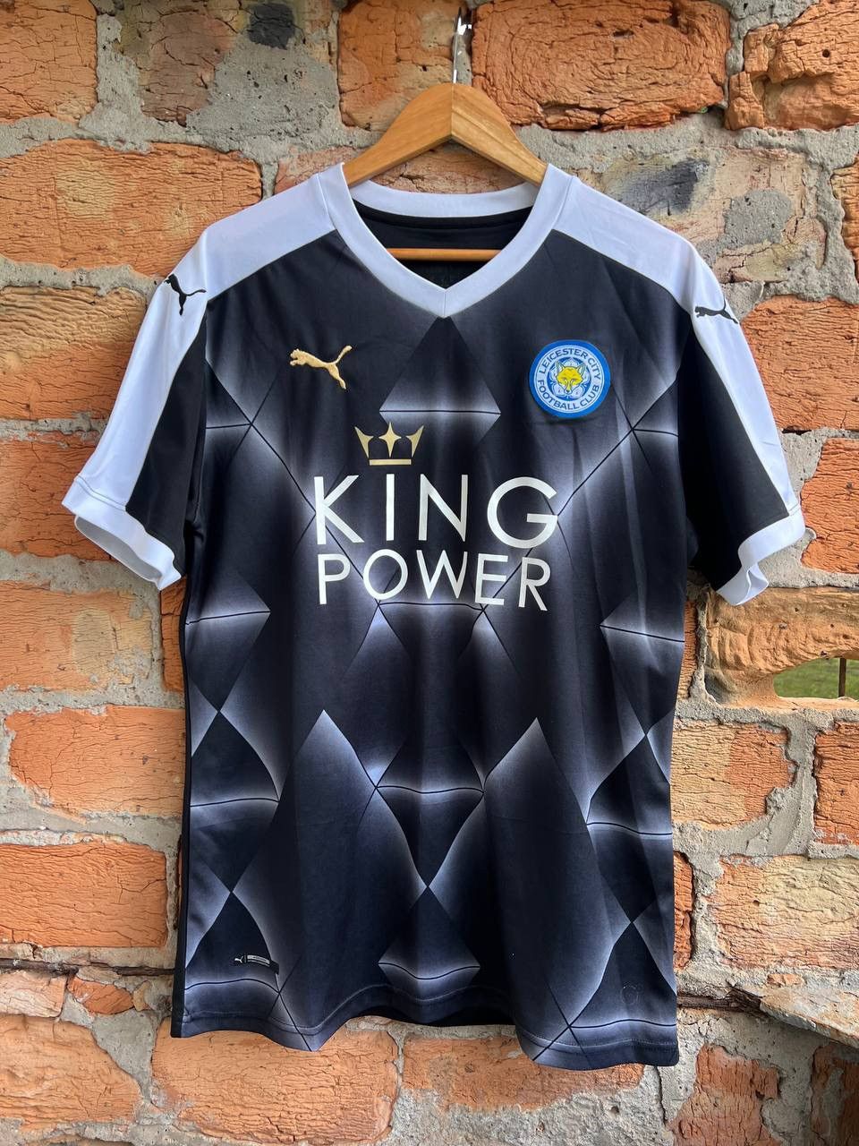 Puma × Vintage Blokecore Puma Leicester City soccer jersey Size US XL / EU 56 / 4 - 1 Thumbnail