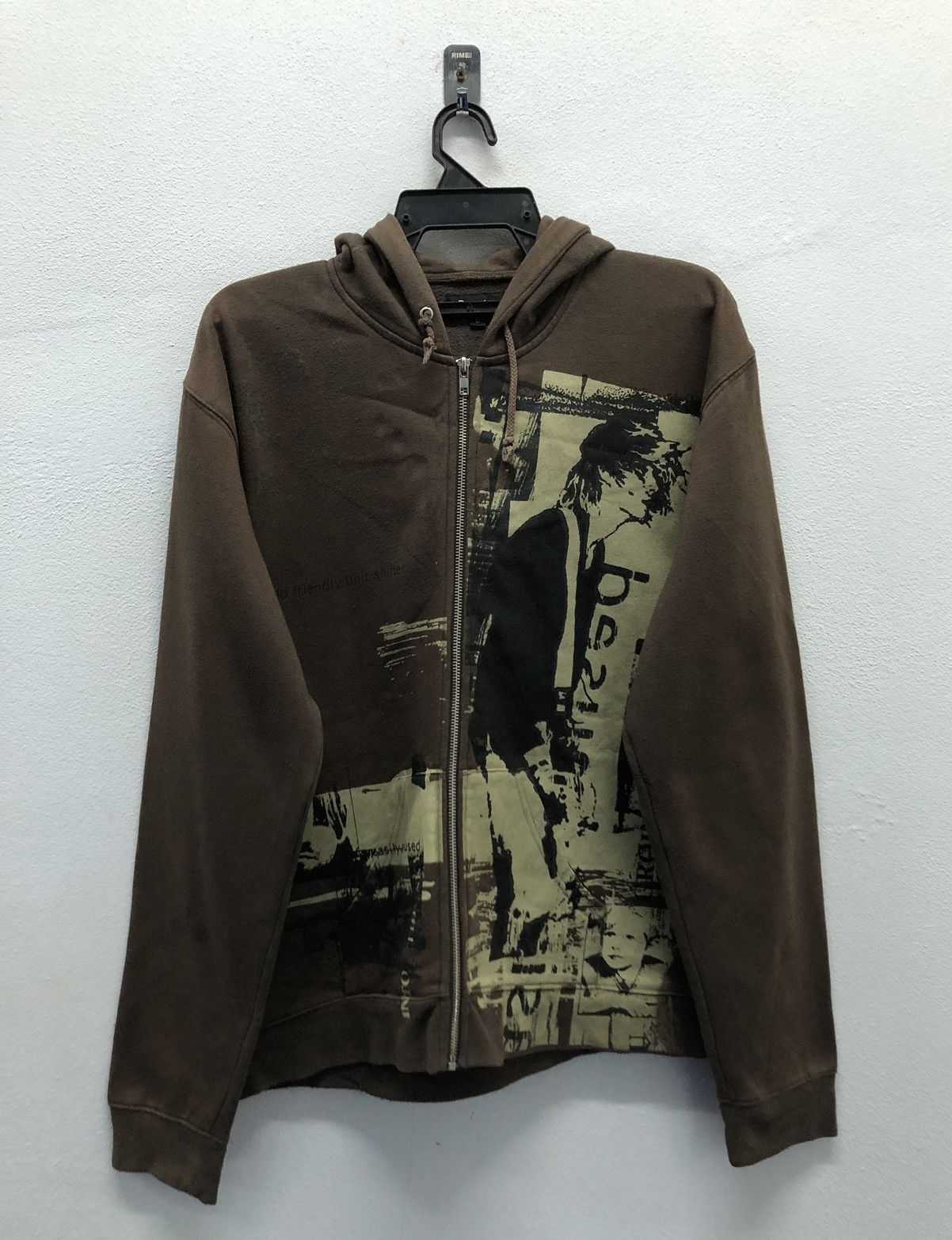 Nirvana VINTAGE KURT COBIN POLITIX RADIO FRIENDLY UNIT SHIFTER HOOD Size US L / EU 52-54 / 3 - 1 Thumbnail