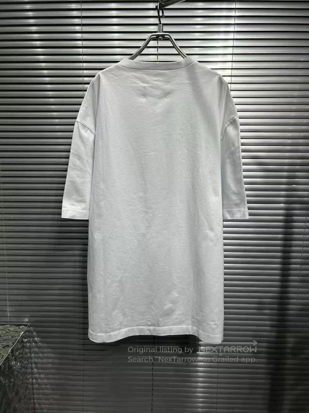 Maison Margiela maison margiela white logo short sleeve shirt. Size US M / EU 48-50 / 2 - 2 Thumbnail