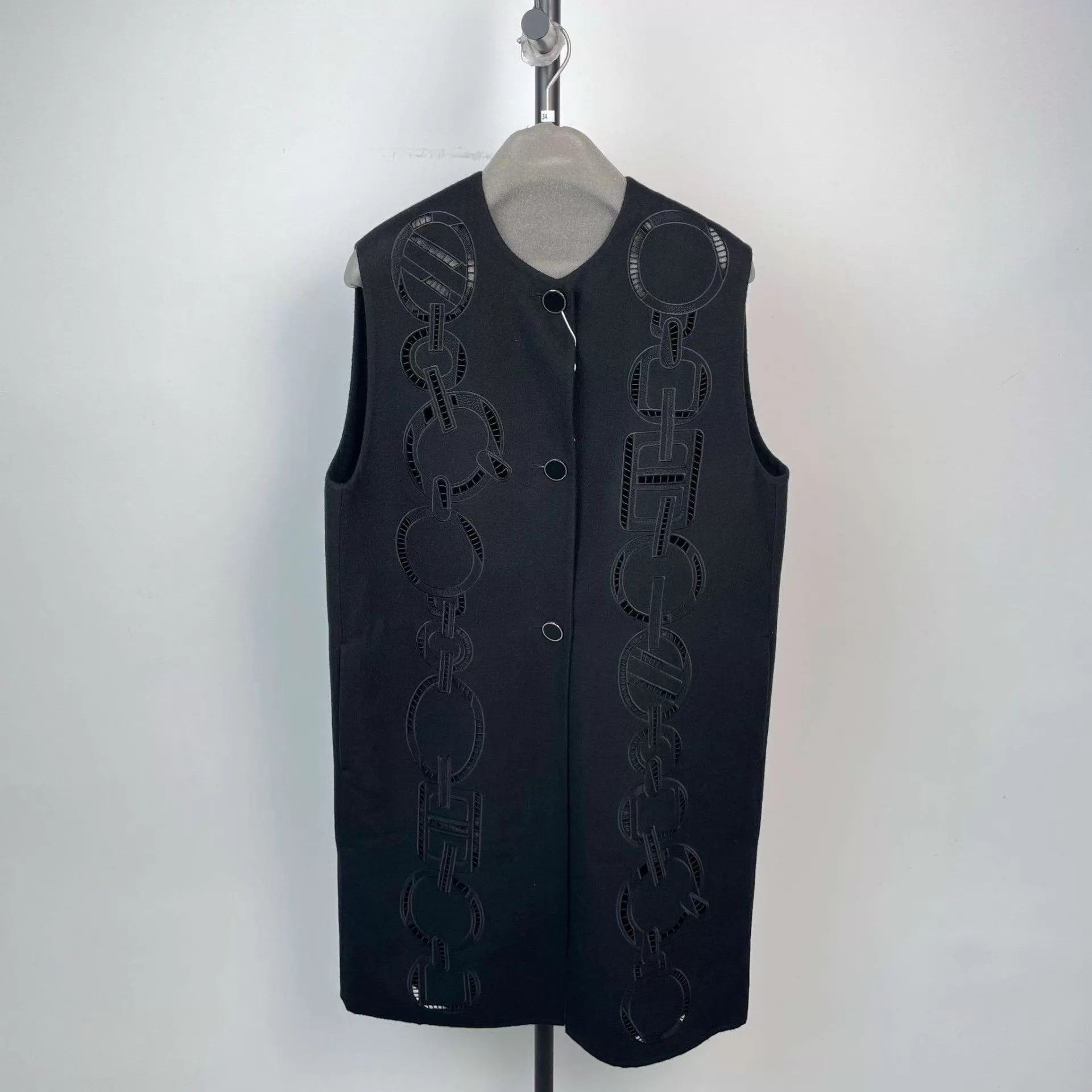 Hermes Hermès 99 New Black Openwork Cashmere Vest Size 34 Size XS / US 0-2 / IT 36-38 - 1 Thumbnail
