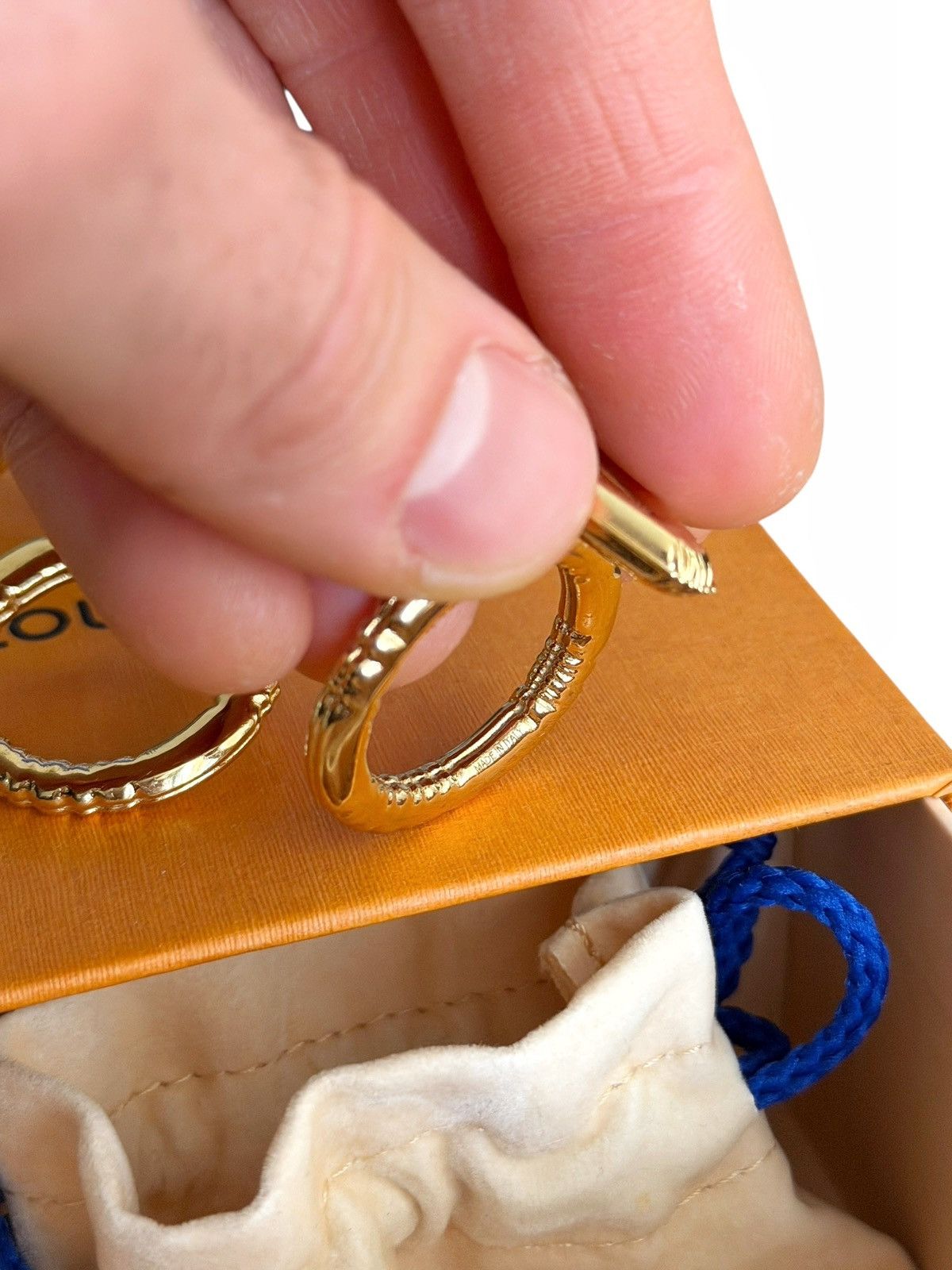 Louis Vuitton Virgil Balloon LV Logo Rings Size ONE SIZE - 3 Thumbnail