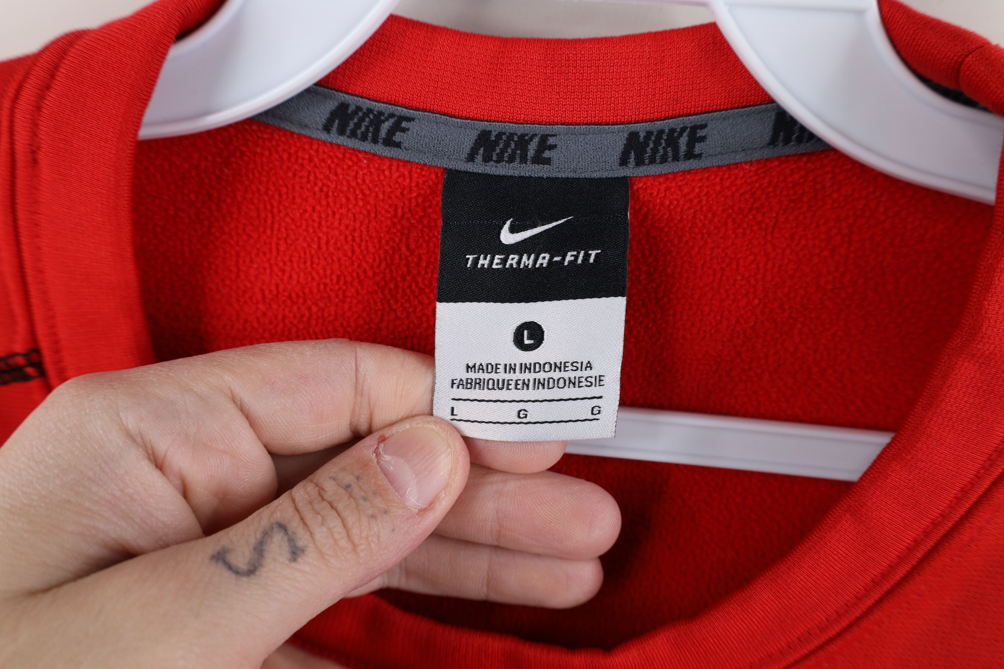 Nike × Vintage Nike Scott Mini Swoosh Therma Fit Football Sweatshirt Red Size US L / EU 52-54 / 3 - 9 Thumbnail