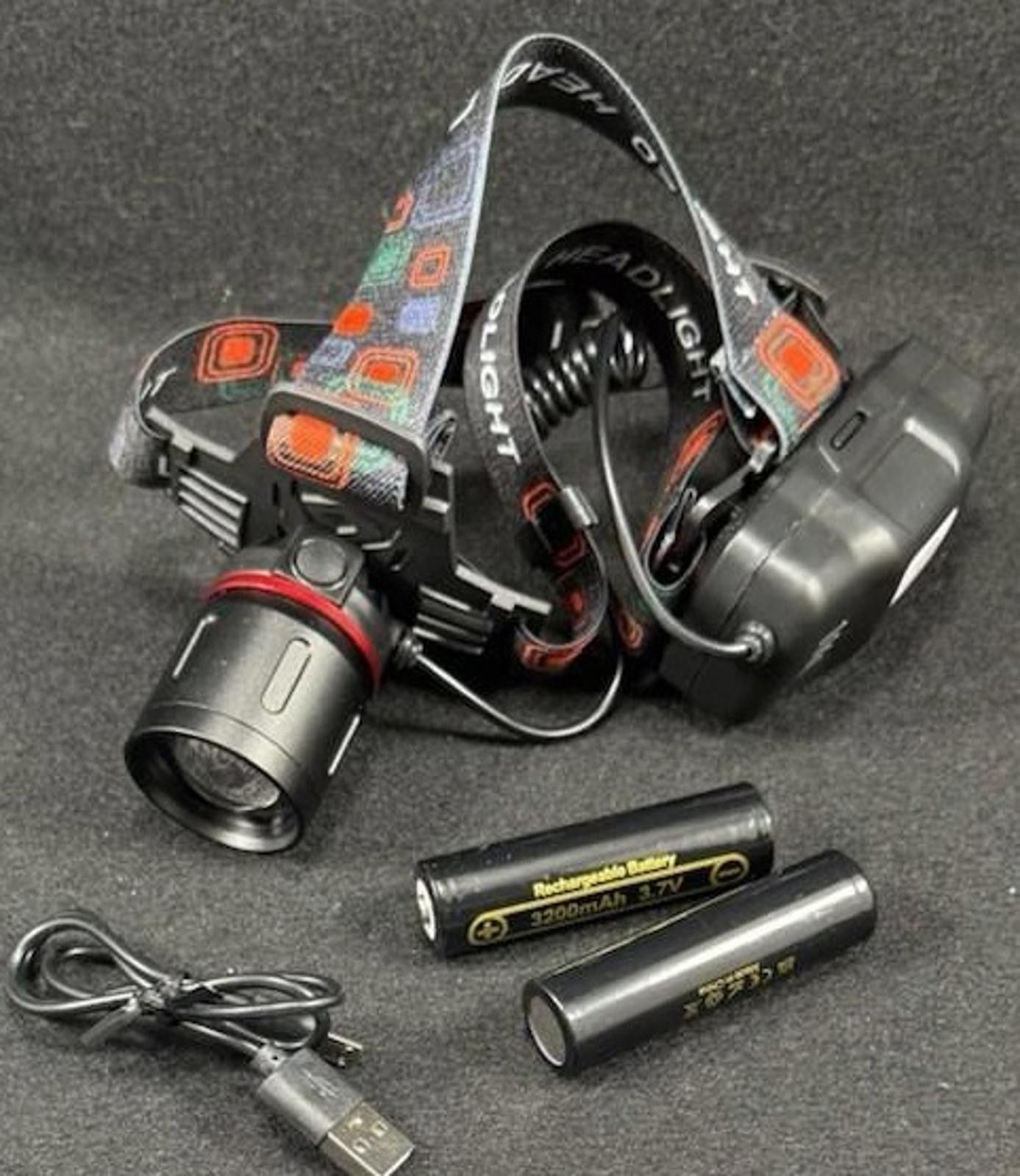 The Unbranded Brand High Power LED Headlamp Black 200m Range 2 Batteries & Charg Size ONE SIZE - 3 Thumbnail