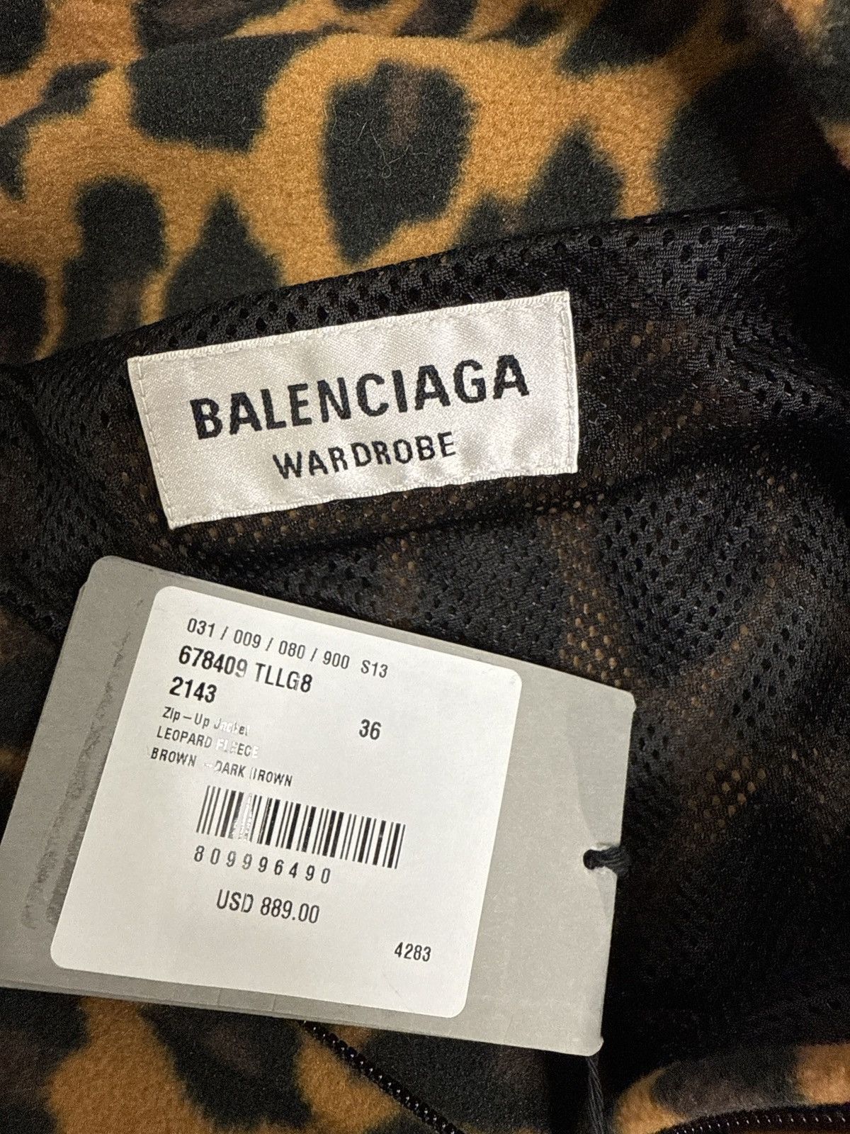 Balenciaga Balenciaga leopard zip up fleece sweater XL Size US L / EU 52-54 / 3 - 5 Thumbnail