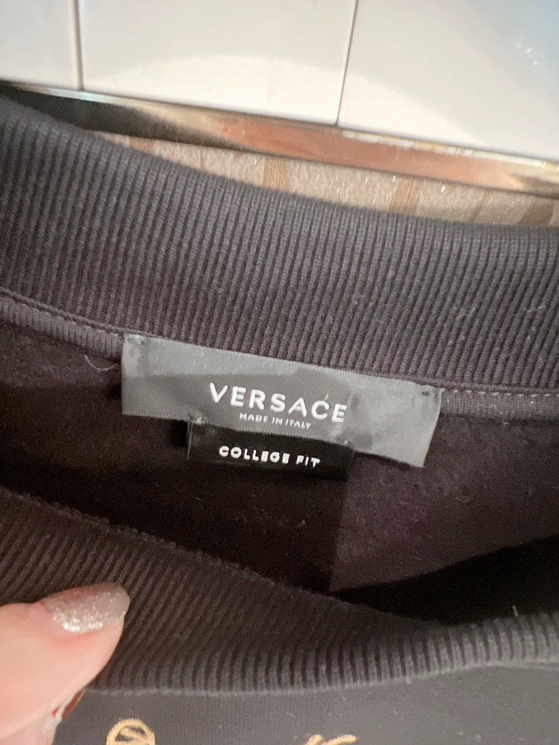 Versace Versace Gold embroidered black sweatshirt Size L / US 10 / IT 46 - 3 Thumbnail