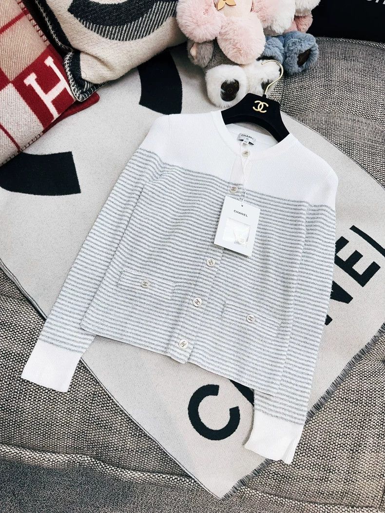 Chanel Chanel Beach Series White and Gray Silk Striped Knitted Ca Size XXS / US 00 / IT 34 - 8 Thumbnail