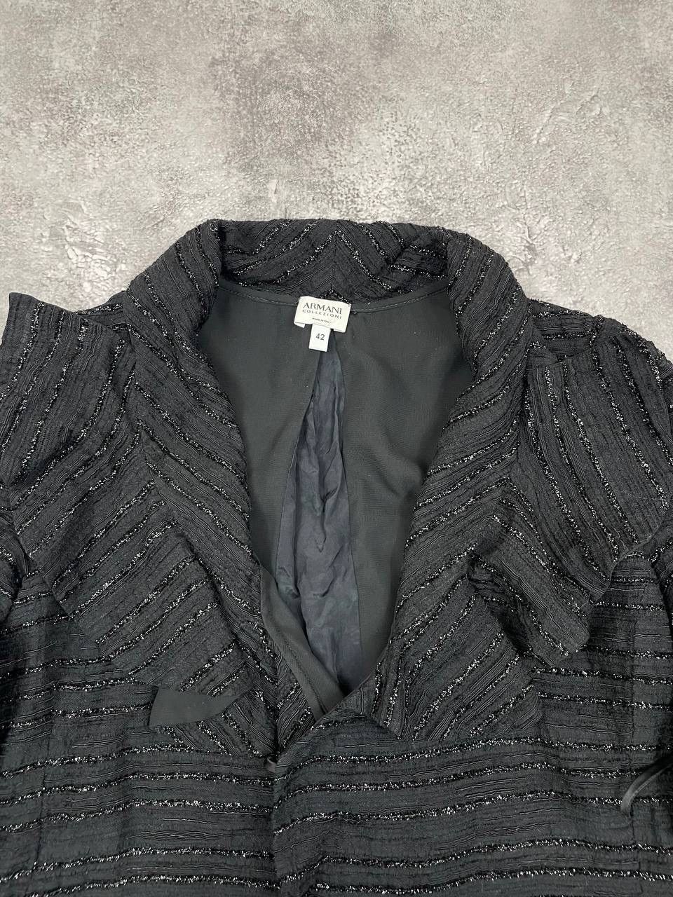 Emporio Armani Armani Collezioni Women’s Black Textured Blazer Jacket Size M / US 6-8 / IT 42-44 - 2 Thumbnail
