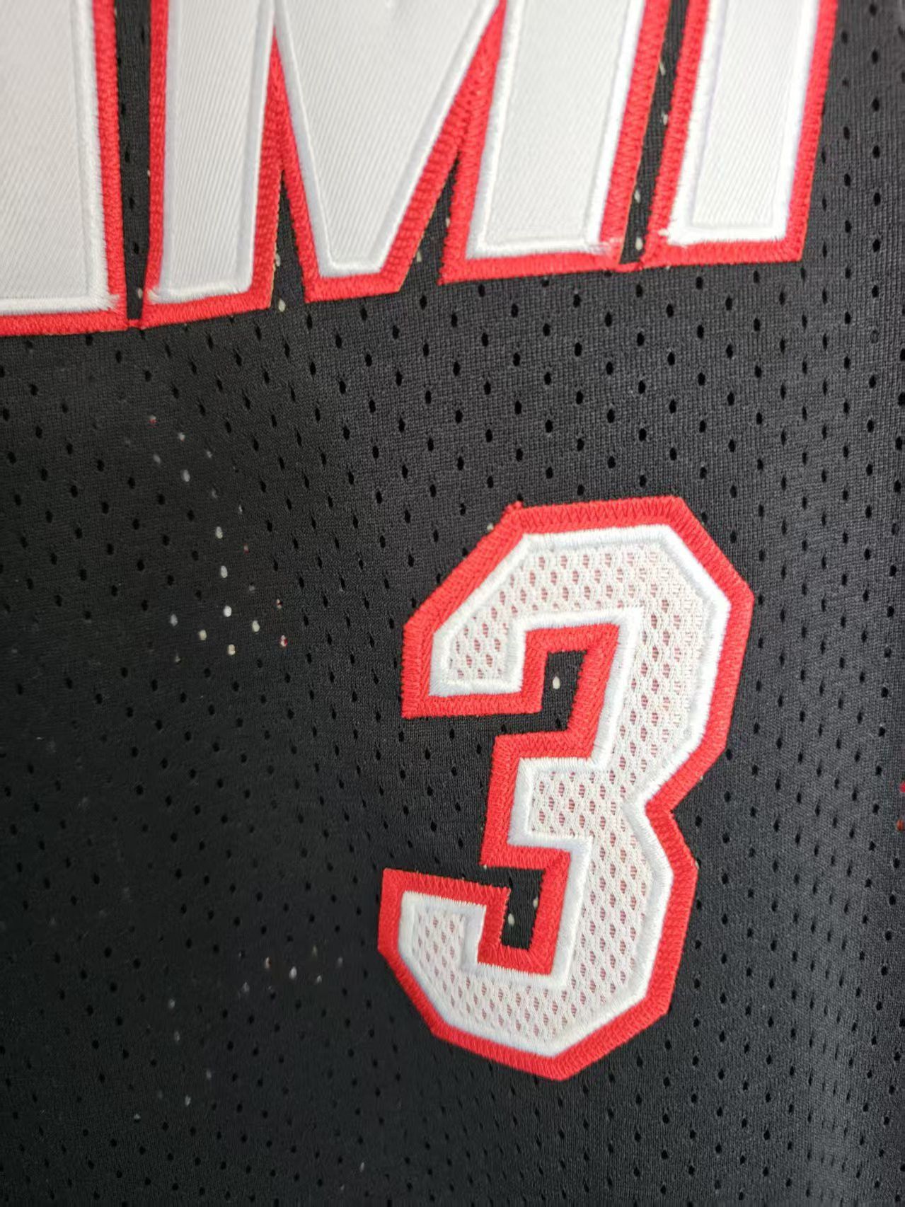 NBA Miami Heat #3 Dwyane Wade Jersey Black XL Size US XL / EU 56 / 4 - 4 Thumbnail