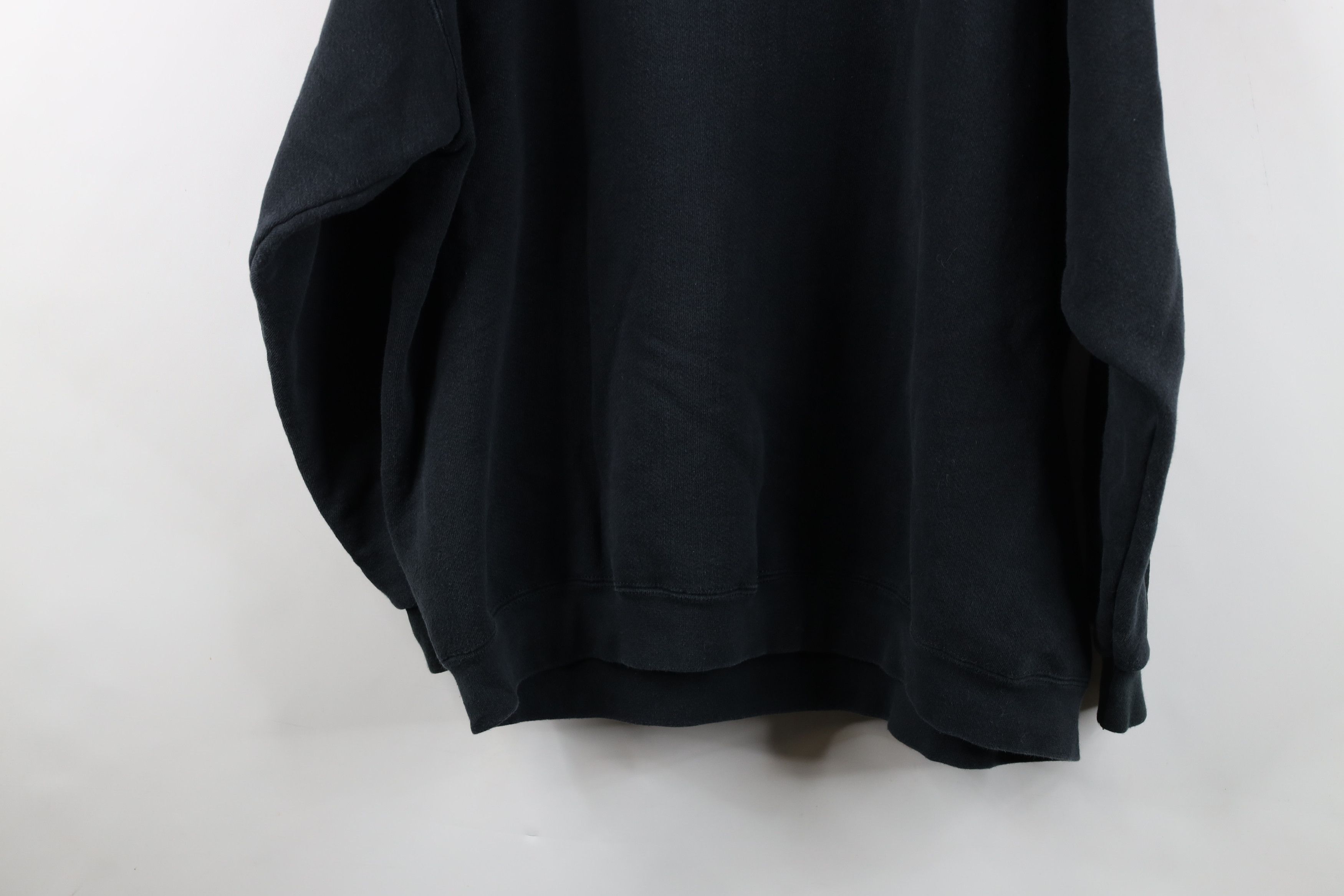 Vintage Vintage 90s Streetwear Heavyweight Crewneck Sweatshirt US Size US XXL / EU 58 / 5 - 14 Thumbnail