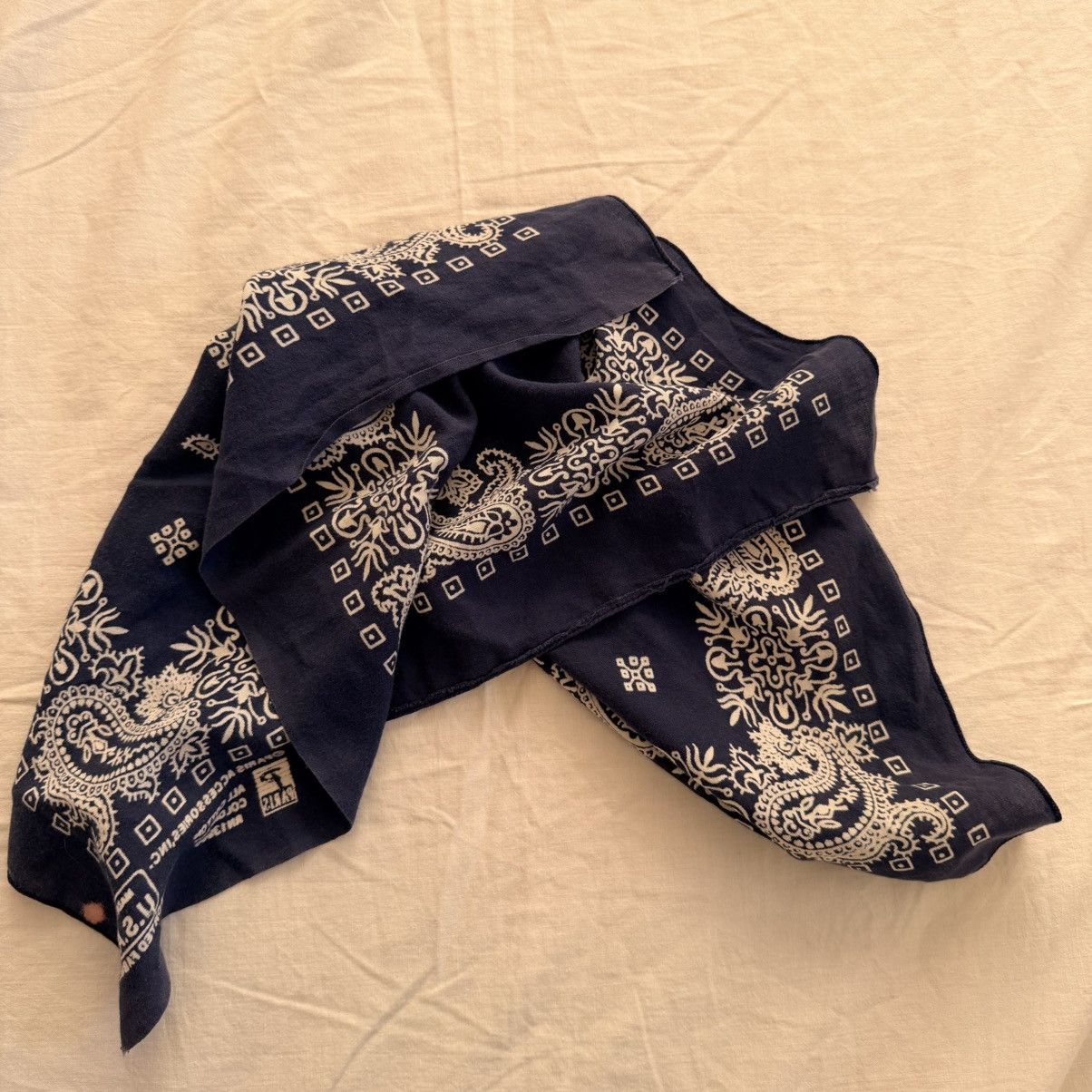 Other Vintage Paris Accessories Inc Bandana Navy Paisley RN 13960 Size ONE SIZE - 3 Thumbnail