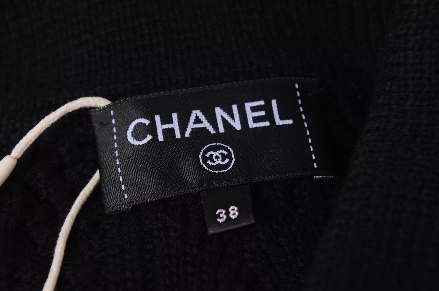 Chanel Chanel Women's Jacket Size S / US 4 / IT 40 - 2 Thumbnail