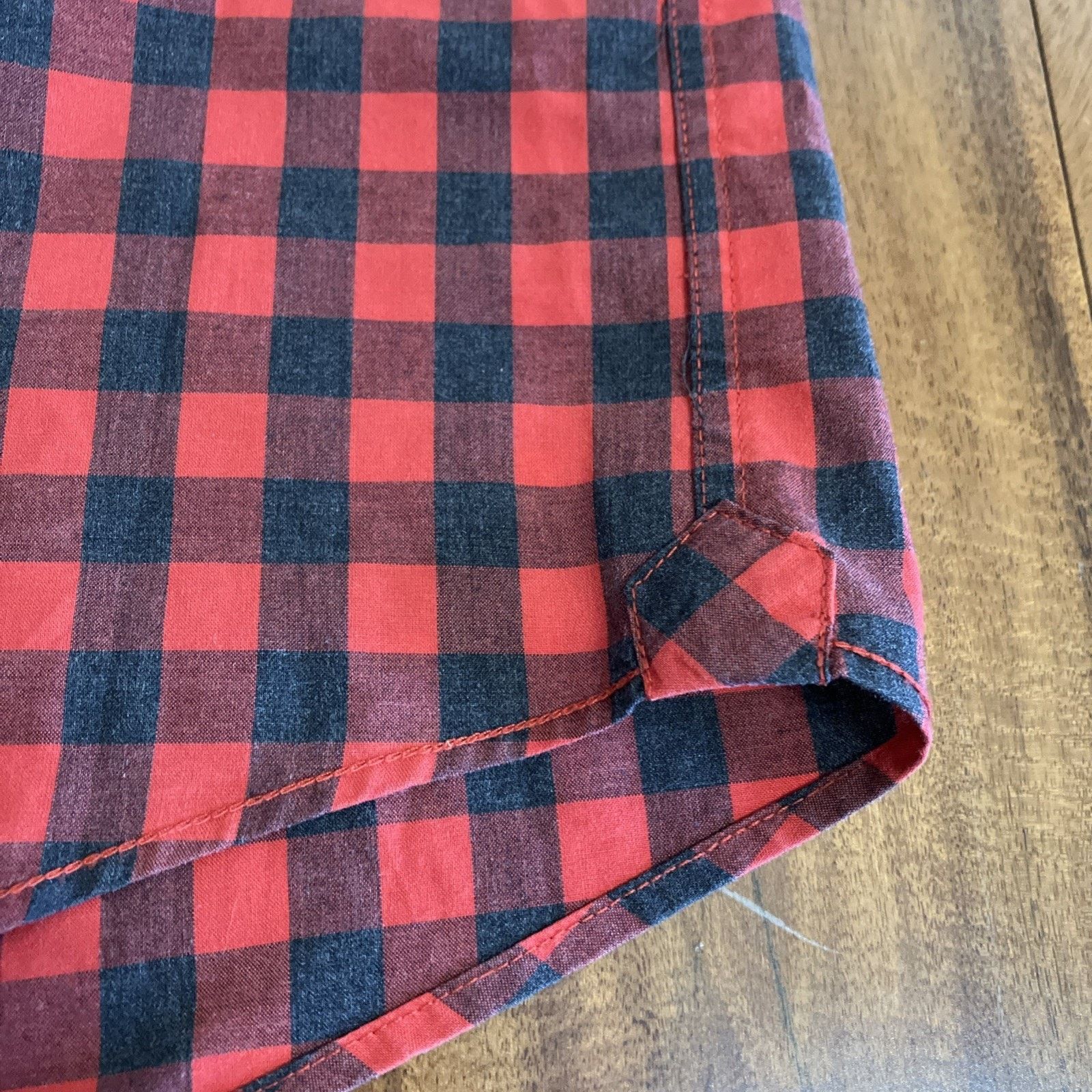 Lacoste Lacoste Men Regular Fit Checkered Button Down Shirt Large 44 Size US L / EU 52-54 / 3 - 17 Thumbnail