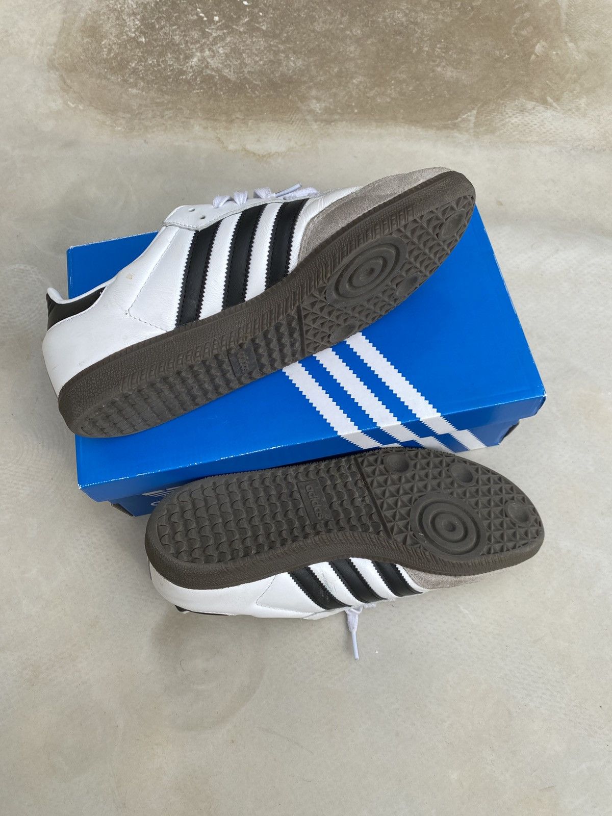 Adidas Adidas Samba OG – White/Black – Classic Retro Style Size US 10 / EU 43 - 6 Thumbnail