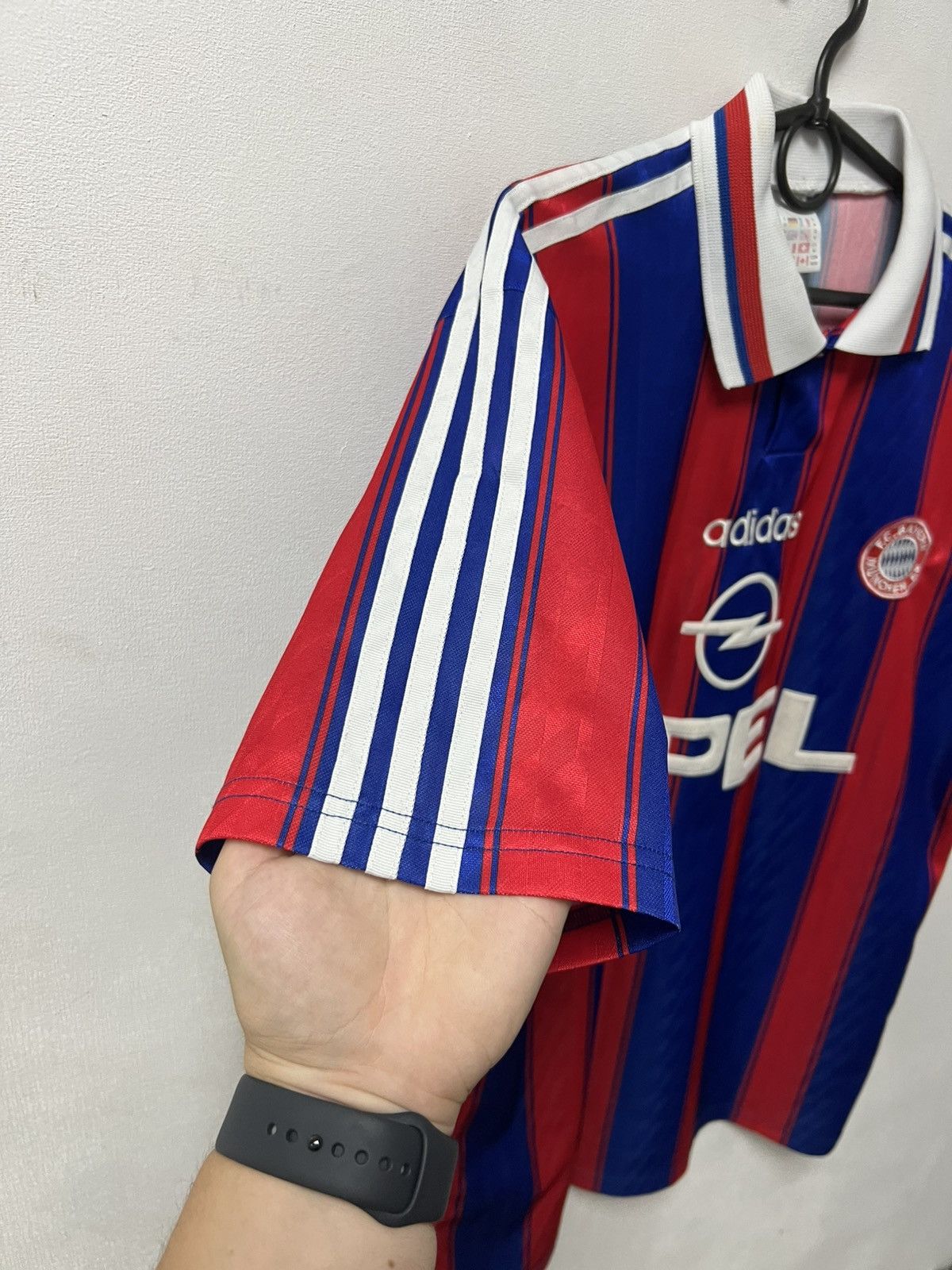 Adidas Adidas Bayern Munich 1995 1997 home soccer jersey football Size US M / EU 48-50 / 2 - 4 Thumbnail