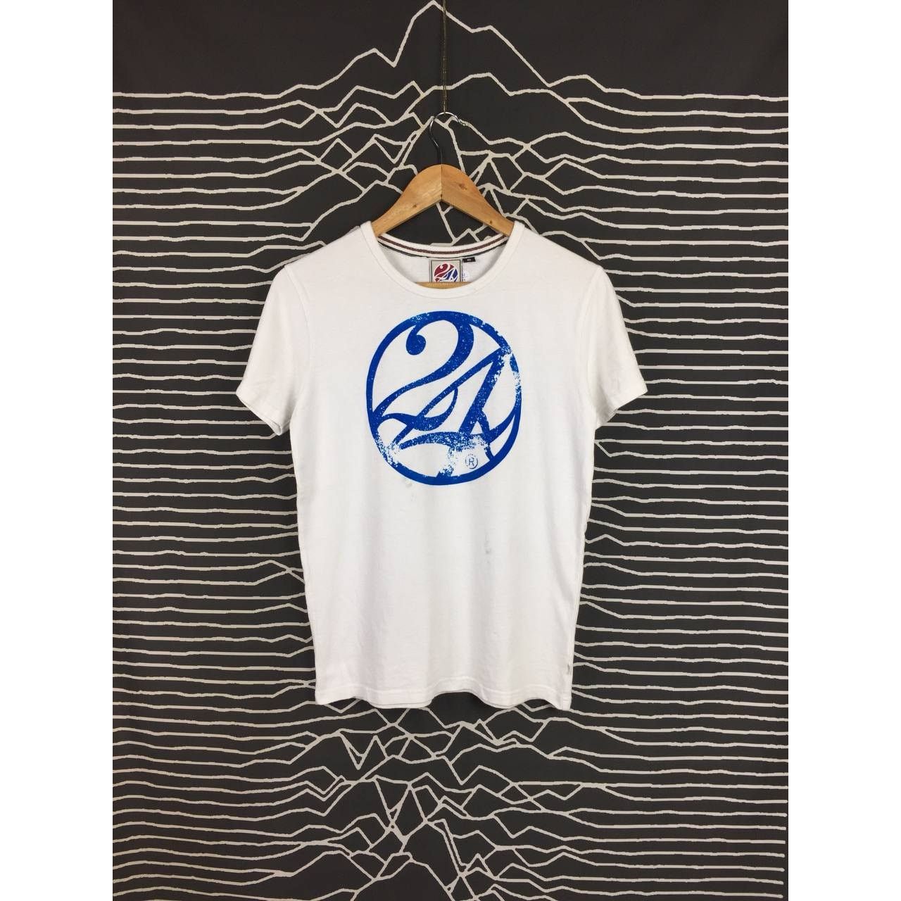 Japanese Brand 24 Karats Surf Authentic Hawaiian Originals Big Logo Tee Size US S / EU 44-46 / 1 - 6 Thumbnail
