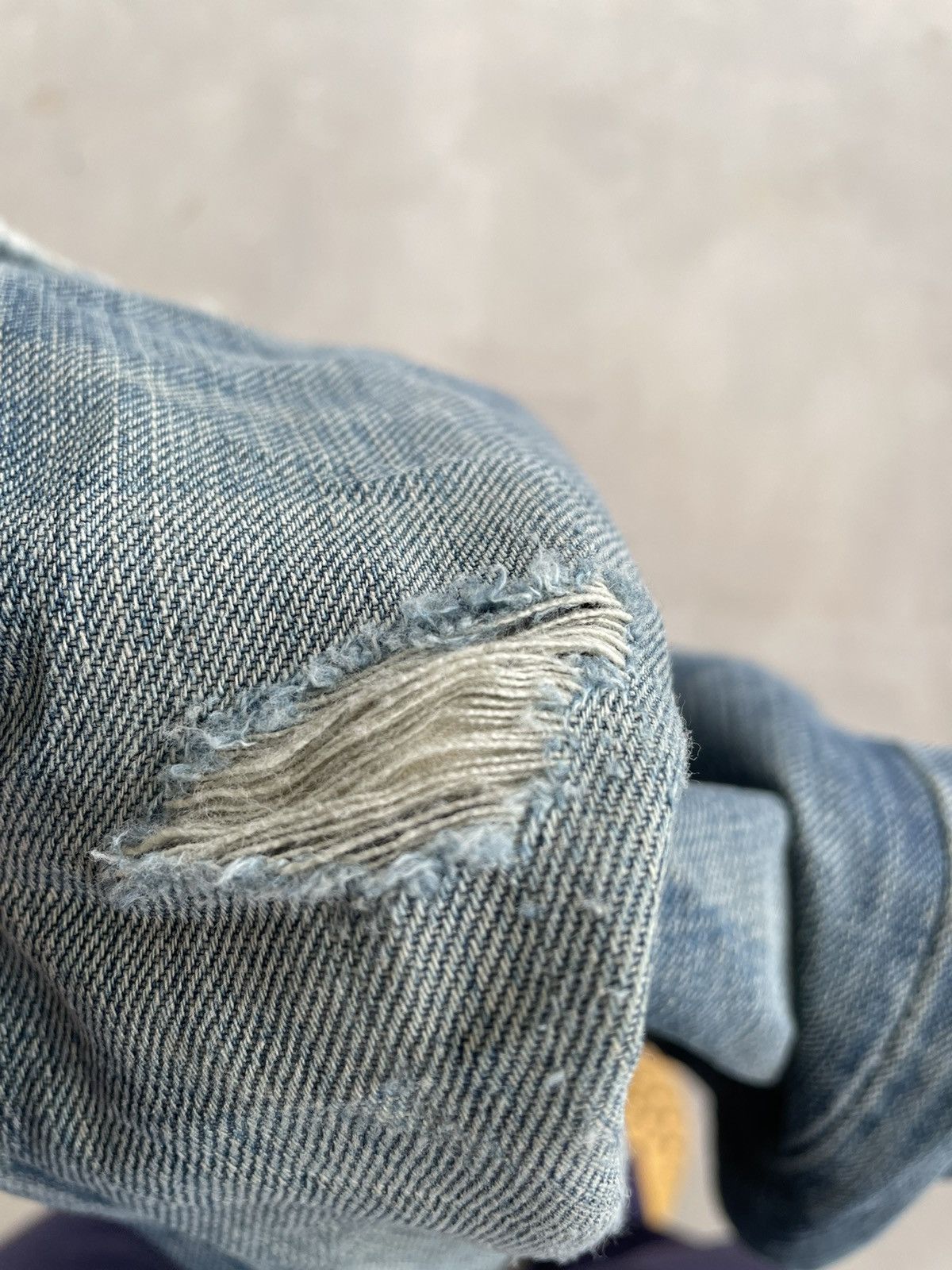 Levi's × Vintage Y2K LEVIS 505 MADE IN JAPAN WELL WORN Size US 31 - 14 Thumbnail