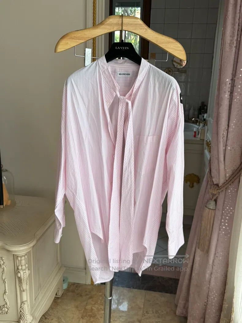 Balenciaga Balenciaga Pink back logo striped shirt Size 4XL / US 24-26 - 1 Thumbnail