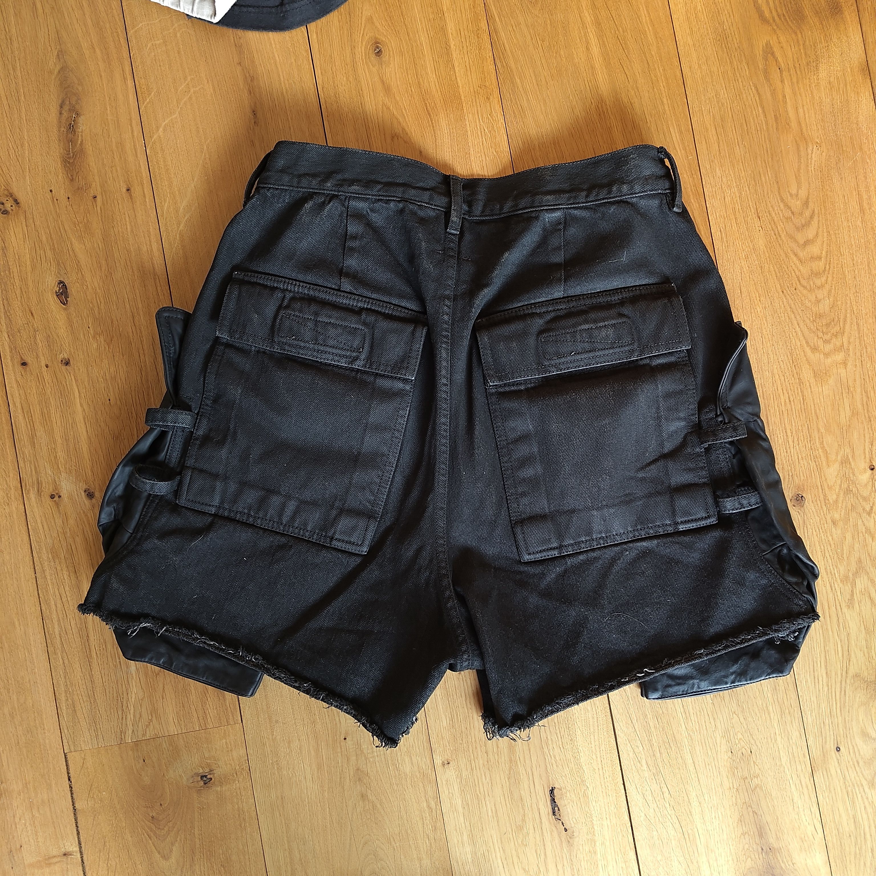 Rick Owens Runway Stefan shorts - waxed denim with calf leather cargo Size US 28 / EU 44 - 2 Thumbnail
