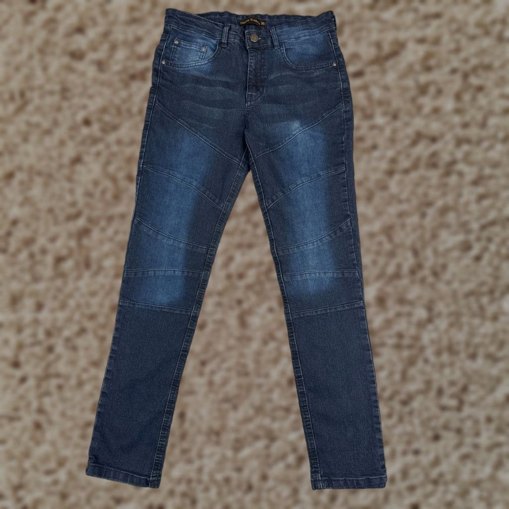 Vintage Denim Trends Jeans Womens Jeans Blue Dark Wash Mid Rise Stretch 30x30 Bootcut 5-Pocket Denim Trends Womens Boys? Size 30" / US 8 / IT 44 - 1 Thumbnail