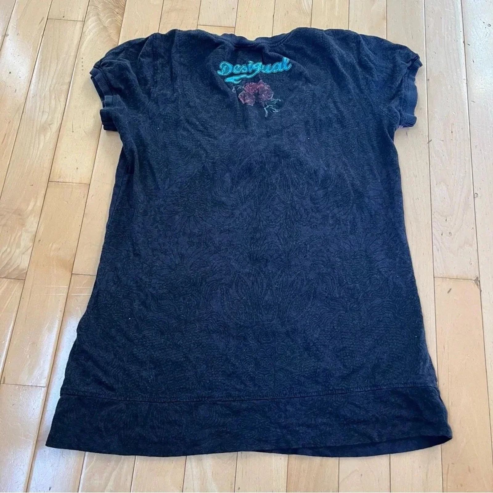 Desigual Desigual Beaded Short Sleeve Top Sz S Multicolored Boho Y2K Size S / US 4 / IT 40 - 9 Thumbnail