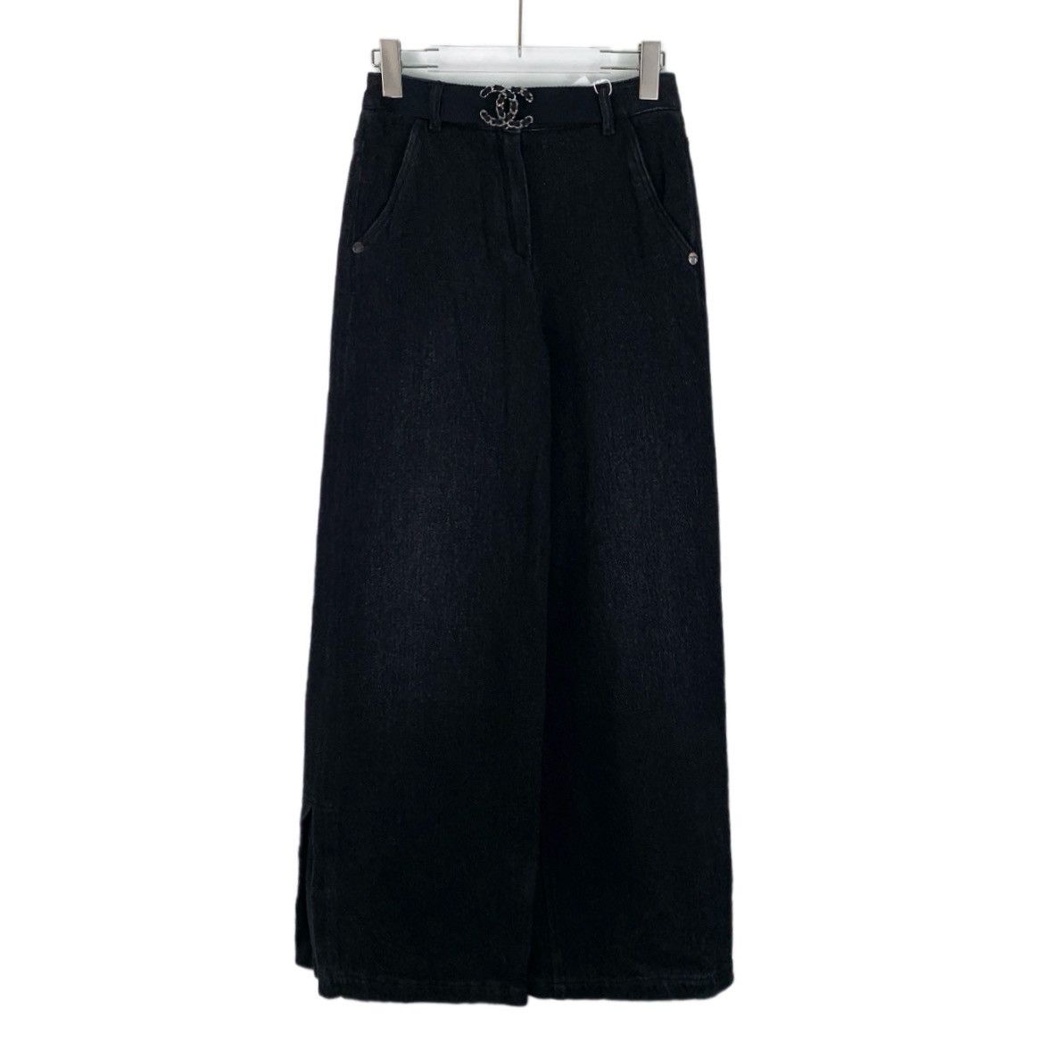 Chanel Chanel Black Logo Emblem Casual Wide-Leg Denim Pants K26WX Size 24" / US 00 / IT 34 - 1 Thumbnail