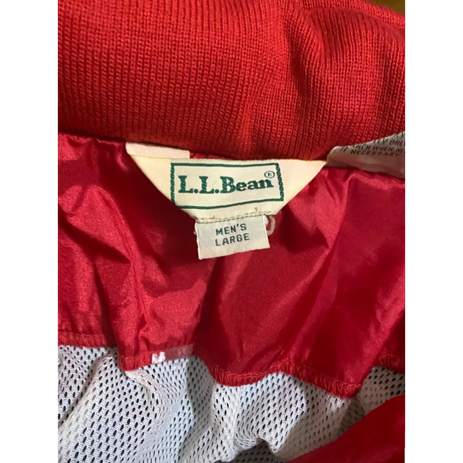 Vintage LL Bean Men's Hooded Windbreaker Jacket Size L Blue Windbreaker Jacket Mens L Blue LL Bean Hooded windbreaker jacket size L Size US L / EU 52-54 / 3 - 4 Thumbnail