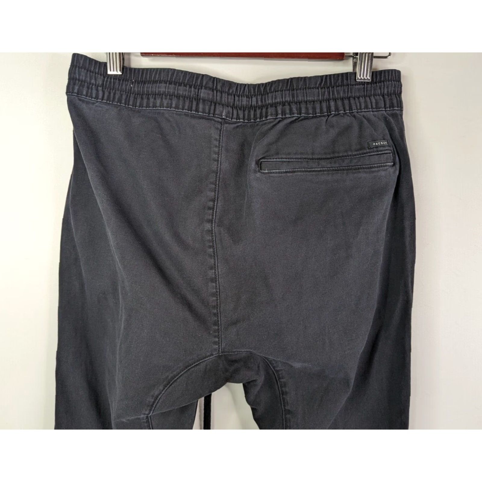 Pacsun Pacsun Joggers Black Pants Mens Size Small Drawstring Pockets Elastic Cotton Slim Tapered 90s Size US 29 - 5 Thumbnail