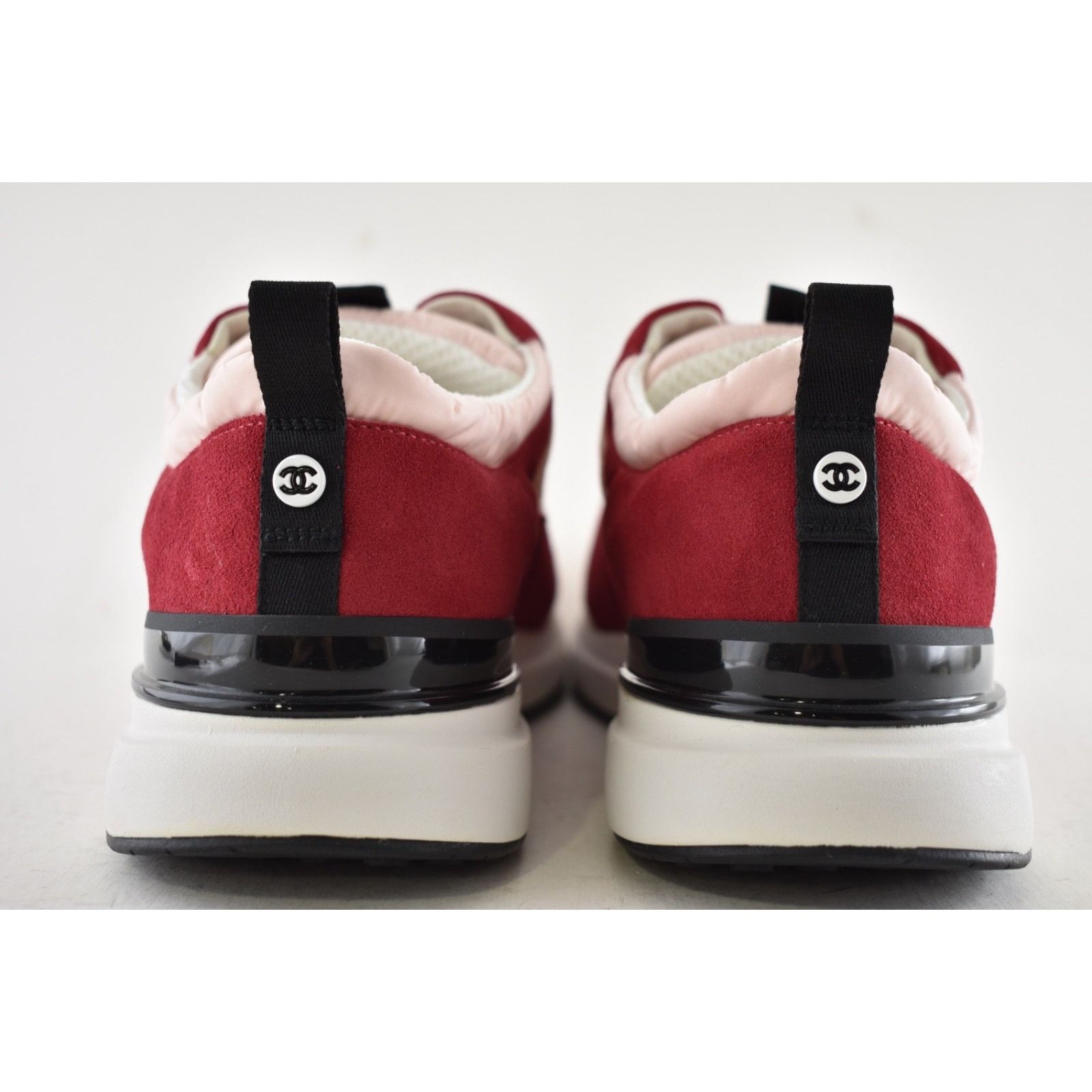Chanel Chanel 21P Mens Pink Black White CC Logo Low Top Lace Up Size US 11 / EU 44 - 12 Thumbnail