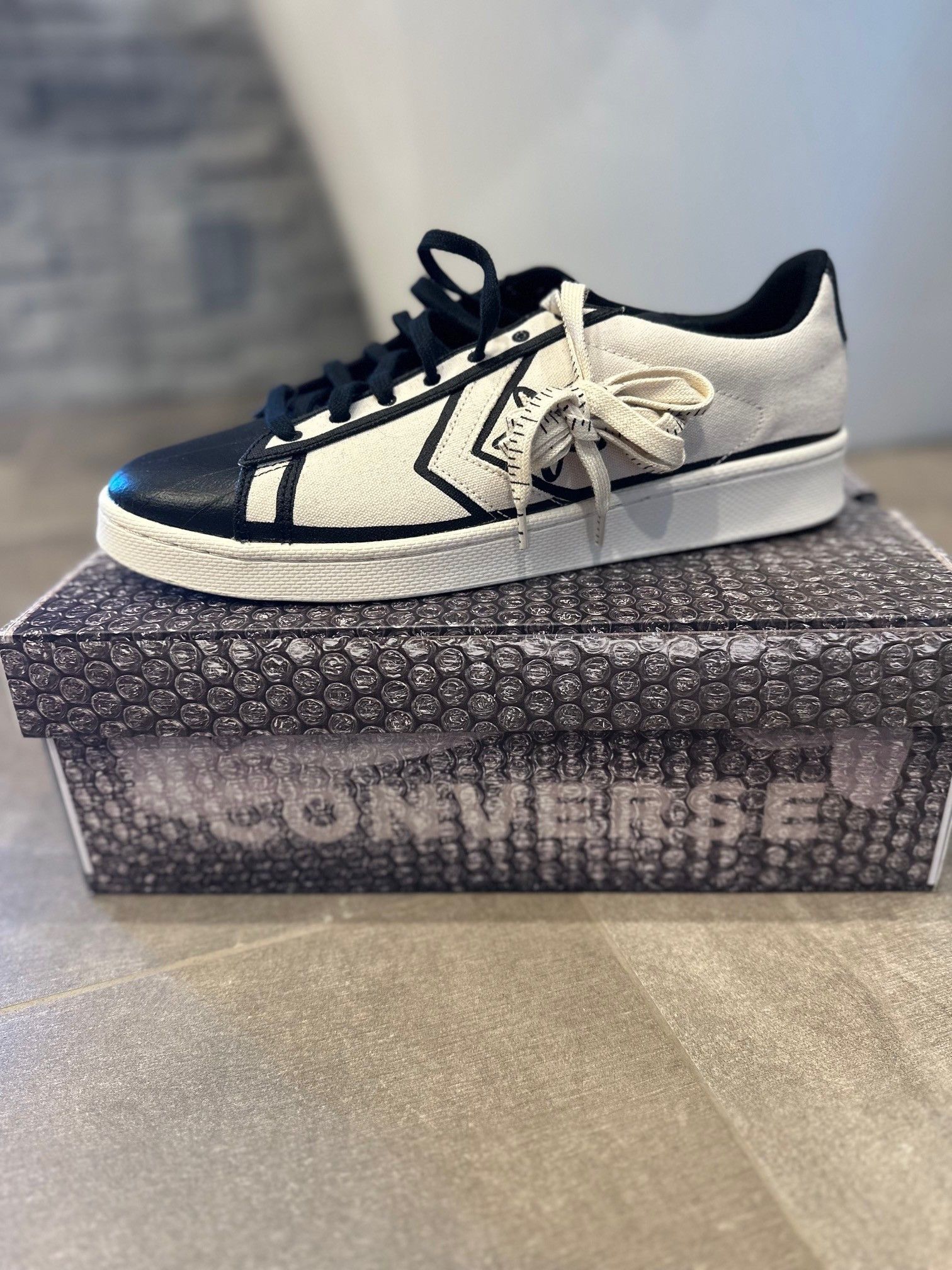 Converse Converse X Joshua Vides Pro Leather White Black Canvas Low Size US 11 / EU 44 - 2 Thumbnail
