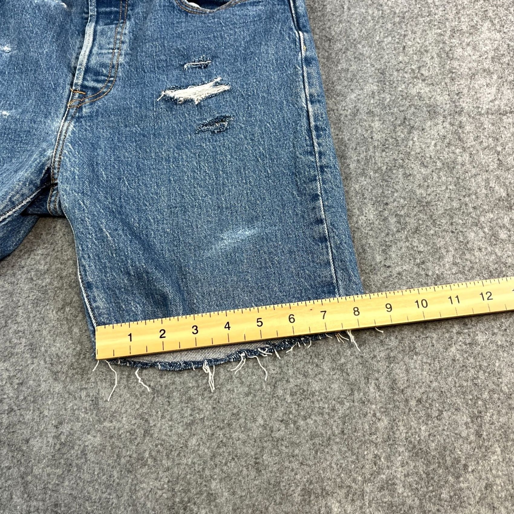 Levi's Levi's 501 Womens Denim Shorts W29 UK 10 Blue Distressed Premium Big E Cut Offs Jeans Shorts Casual 5-Pocket Womens Medium Blue 90s? Size 32" / US 10 / IT 46 - 4 Thumbnail
