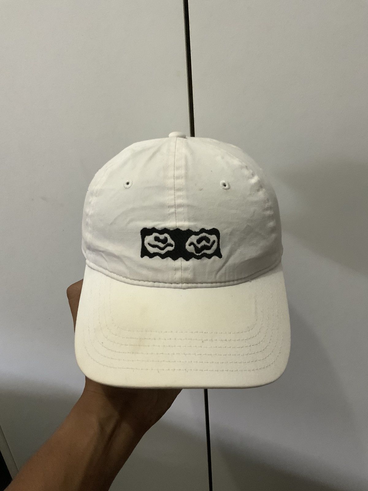 Japanese Brand White embroidery Japan Hat Size ONE SIZE - 5 Thumbnail