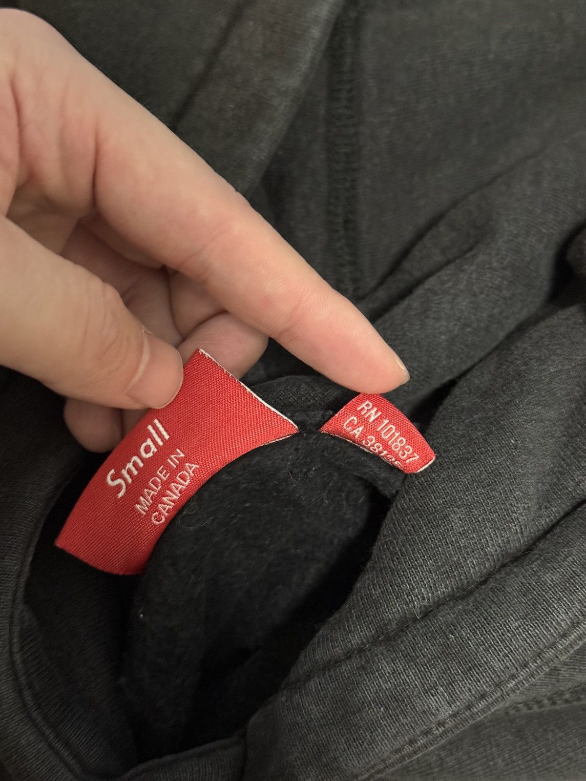 Supreme Supreme fw19 Micro Logo Hooded Sweatshirt Size US S / EU 44-46 / 1 - 5 Thumbnail