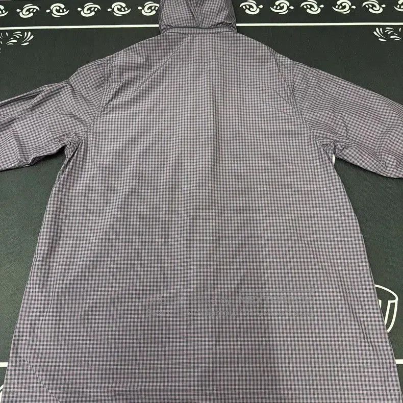 Balenciaga Balenciaga Black Purple Check Coat. Size US M / EU 48-50 / 2 - 3 Thumbnail