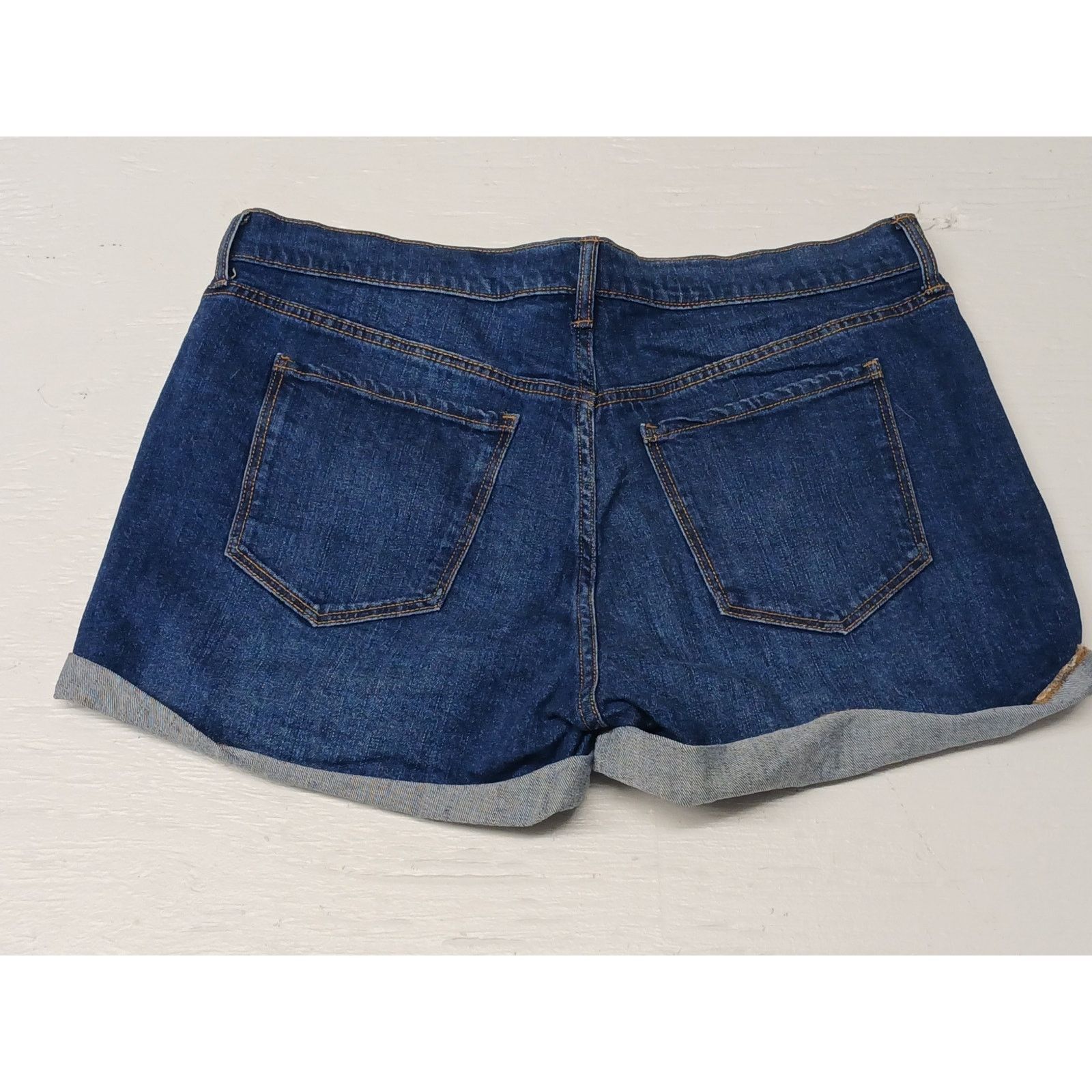 Old Navy Old Navy (14) Boyfriend High Rise Cut Off Blue Jean Shorts Size 36" / US 14 / IT 50 - 6 Thumbnail
