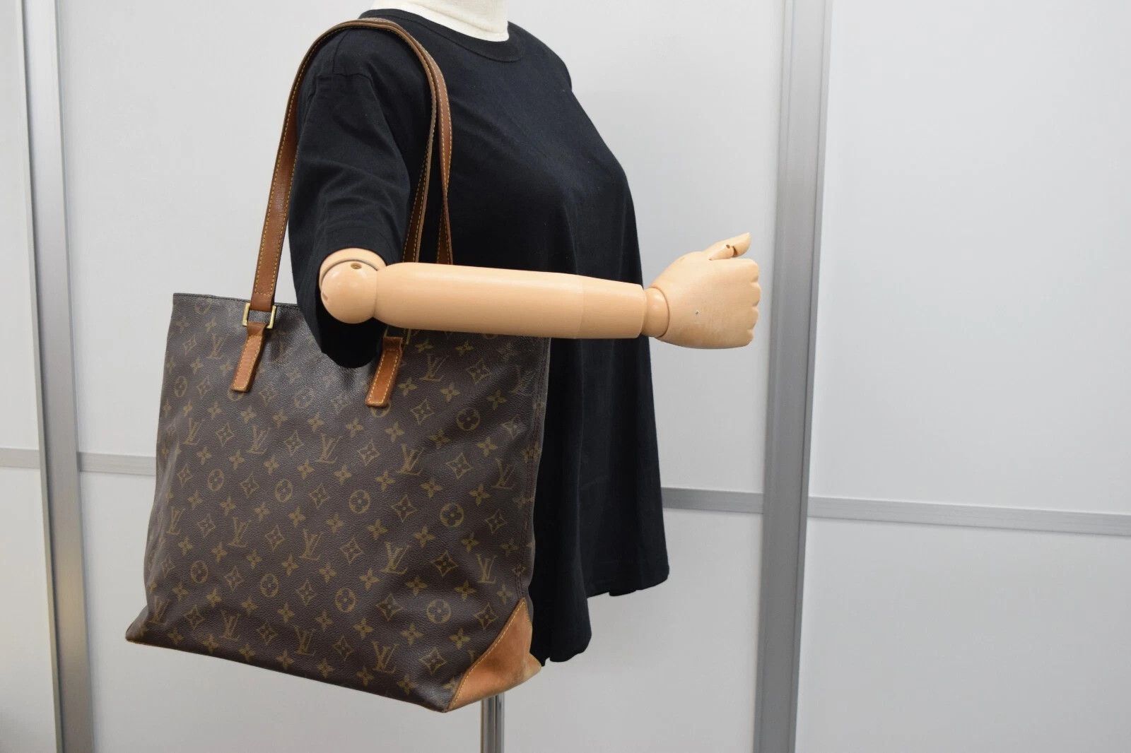 Louis Vuitton Louis Vuitton Cabas Mezzo Tote Bag Monogram M51151 Size ONE SIZE - 2 Thumbnail