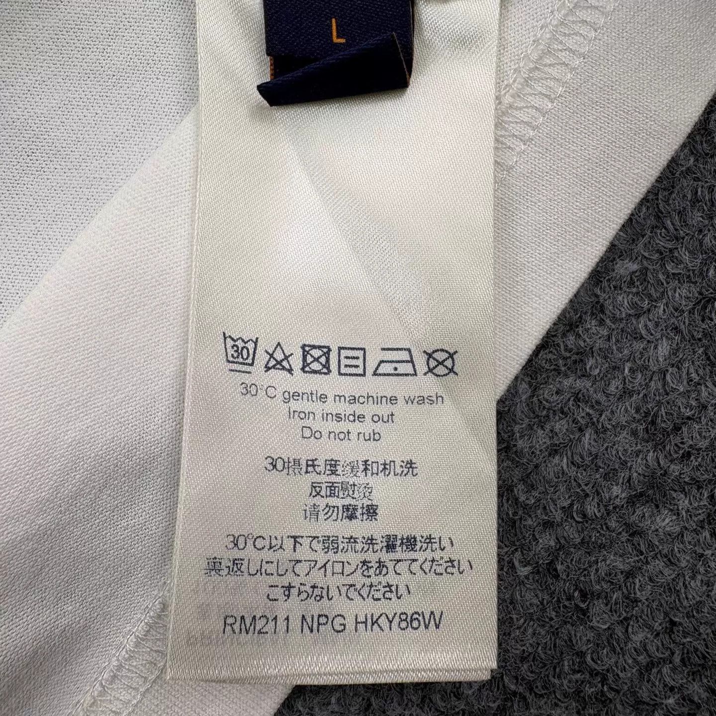 Louis Vuitton Louis Vuitton Paratrooper Print Short Sleeve L New Size L / US 10 / IT 46 - 6 Thumbnail
