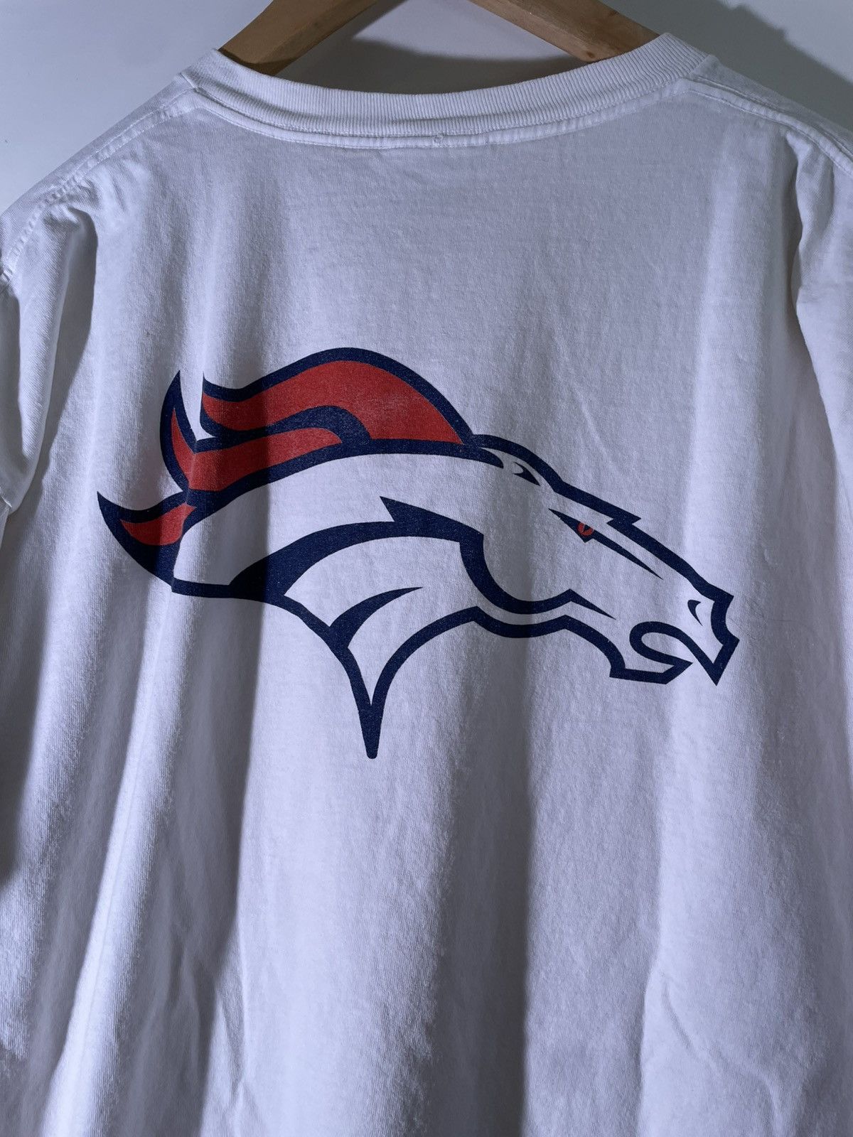 Vintage 90’s 2000’s Y2K VTG Vintage Nike Denver Broncos Football Tee Size US XL / EU 56 / 4 - 5 Thumbnail