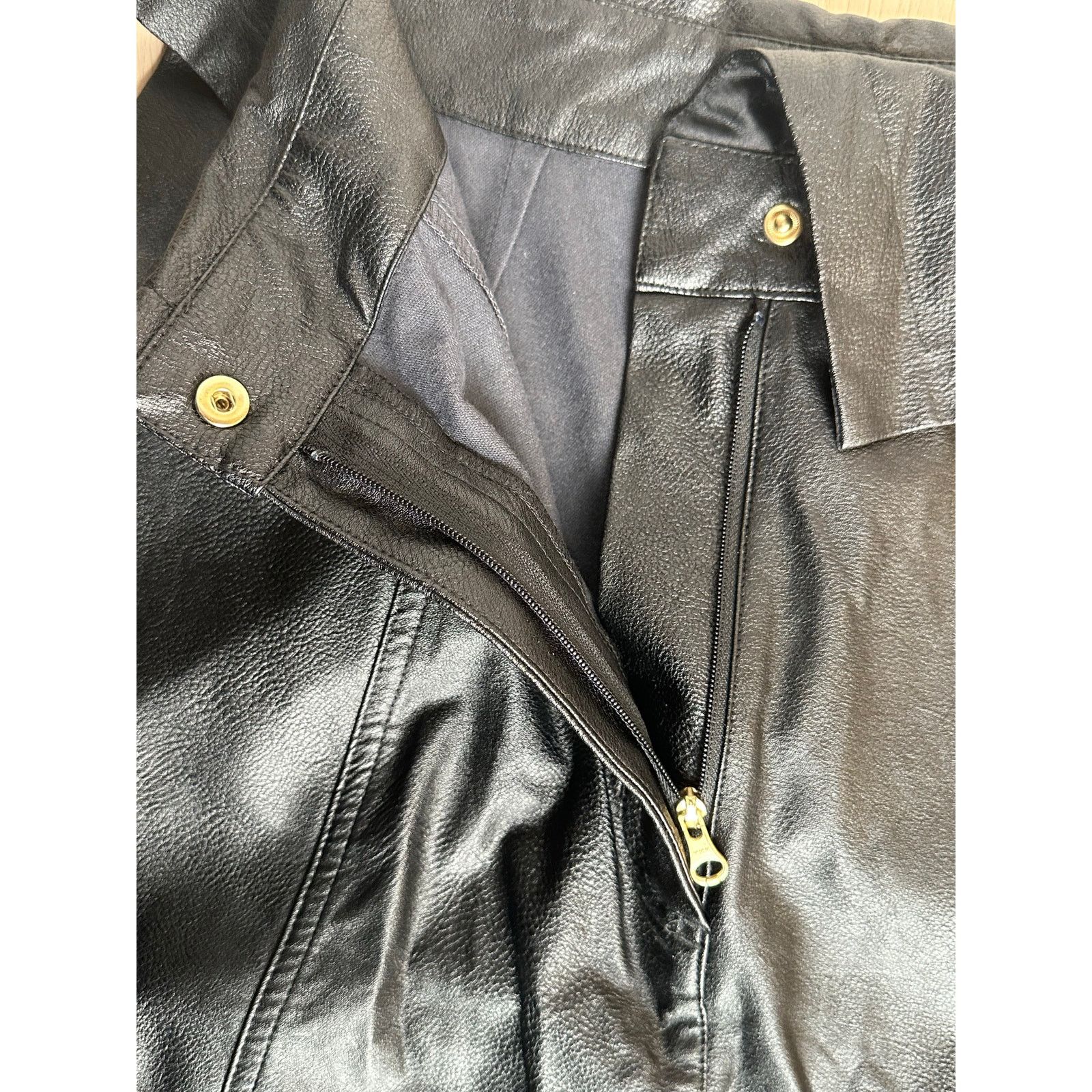 Jordan Brand Jordan Black Leather Cargo Pants Size S CW6485-010 - New Size 26" / US 2 / IT 38 - 7 Thumbnail