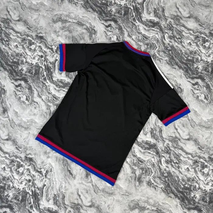 Adidas Adidas Basel 2016 2017 Home Football Shirt Soccer Jersey Size US S / EU 44-46 / 1 - 7 Thumbnail