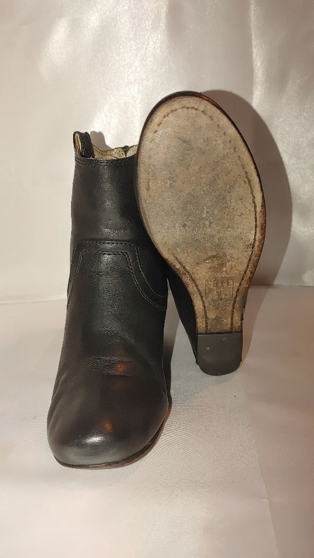 Frye Frye Carson Wedge Size 6M Size US 6 / IT 36 - 9 Thumbnail