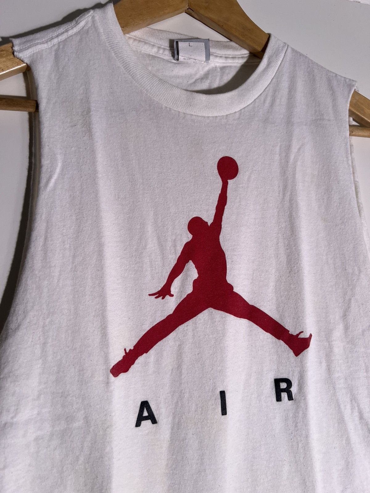 Vintage Y2K 2000’s VTG Vintage Air Jordan Basketball Logo Tank Top Size US XS / EU 42 / 0 - 3 Thumbnail