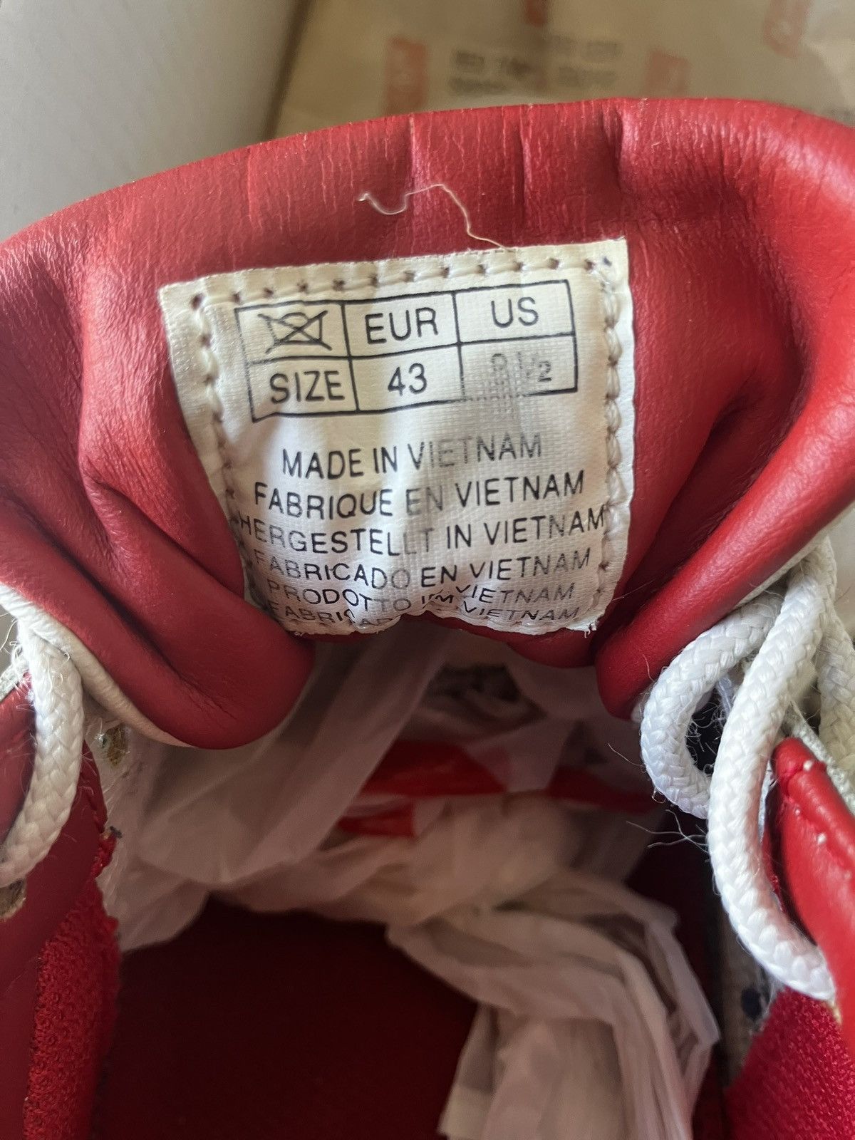Levi's Levis Red tab vintage leather low top sneakers Size US 10 / EU 43 - 8 Thumbnail