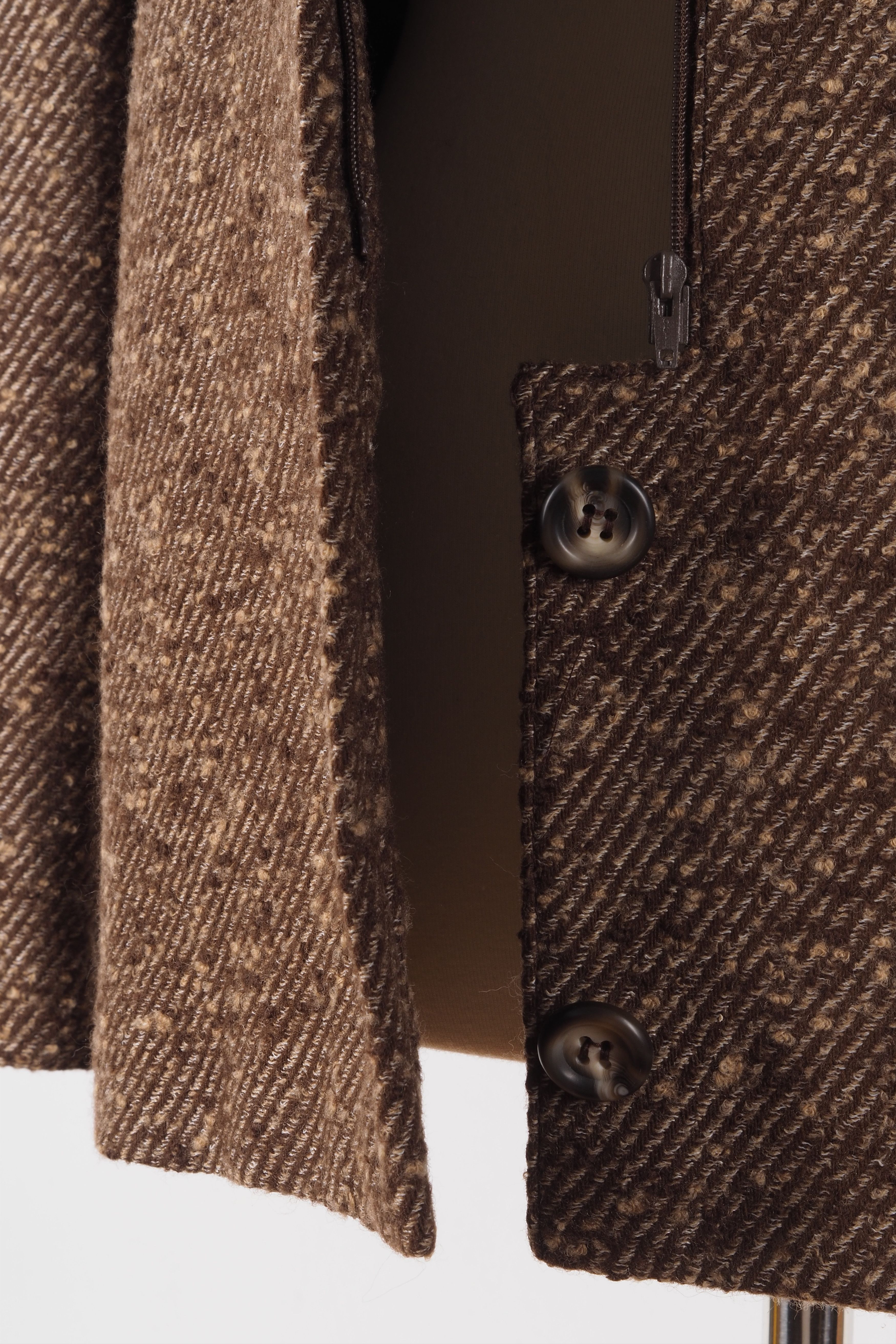 Valentino × Vintage Valentino Miss V Vintage Brown Tweed Designer Blazer Jacket Size L / US 10 / IT 46 - 4 Thumbnail