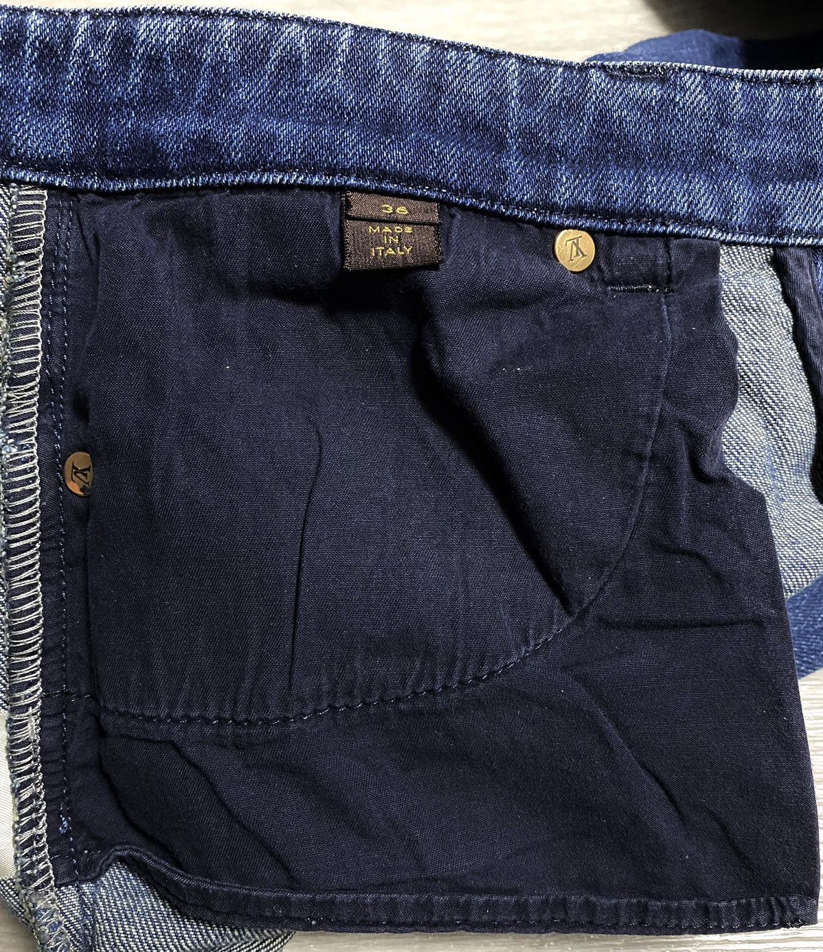 Louis Vuitton Louis Vuitton Inventeur LV Skinny Fit Jeans Denim Women’s Size 26" / US 2 / IT 38 - 19 Thumbnail