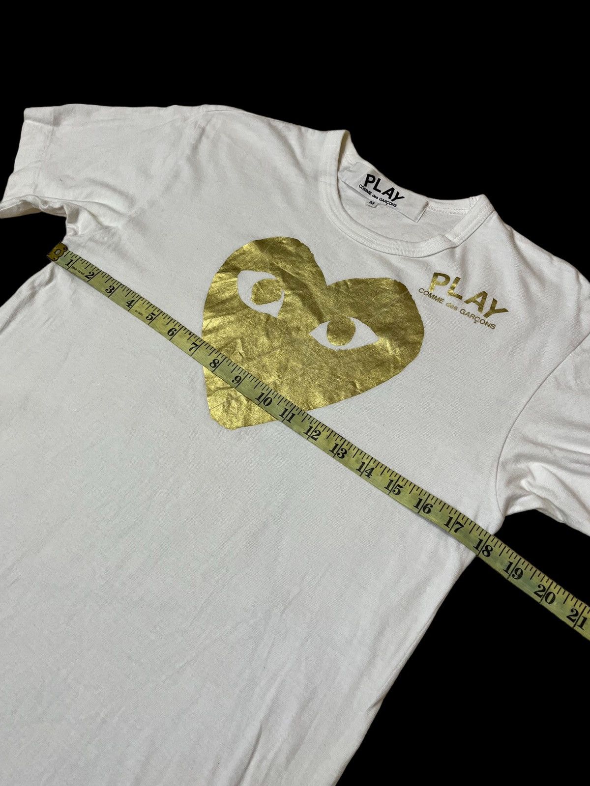 Comme des Garcons PLAY CDG PLAY COMME DES GARCONS GOLD HEART T SHIRT Size US S / EU 44-46 / 1 - 5 Thumbnail