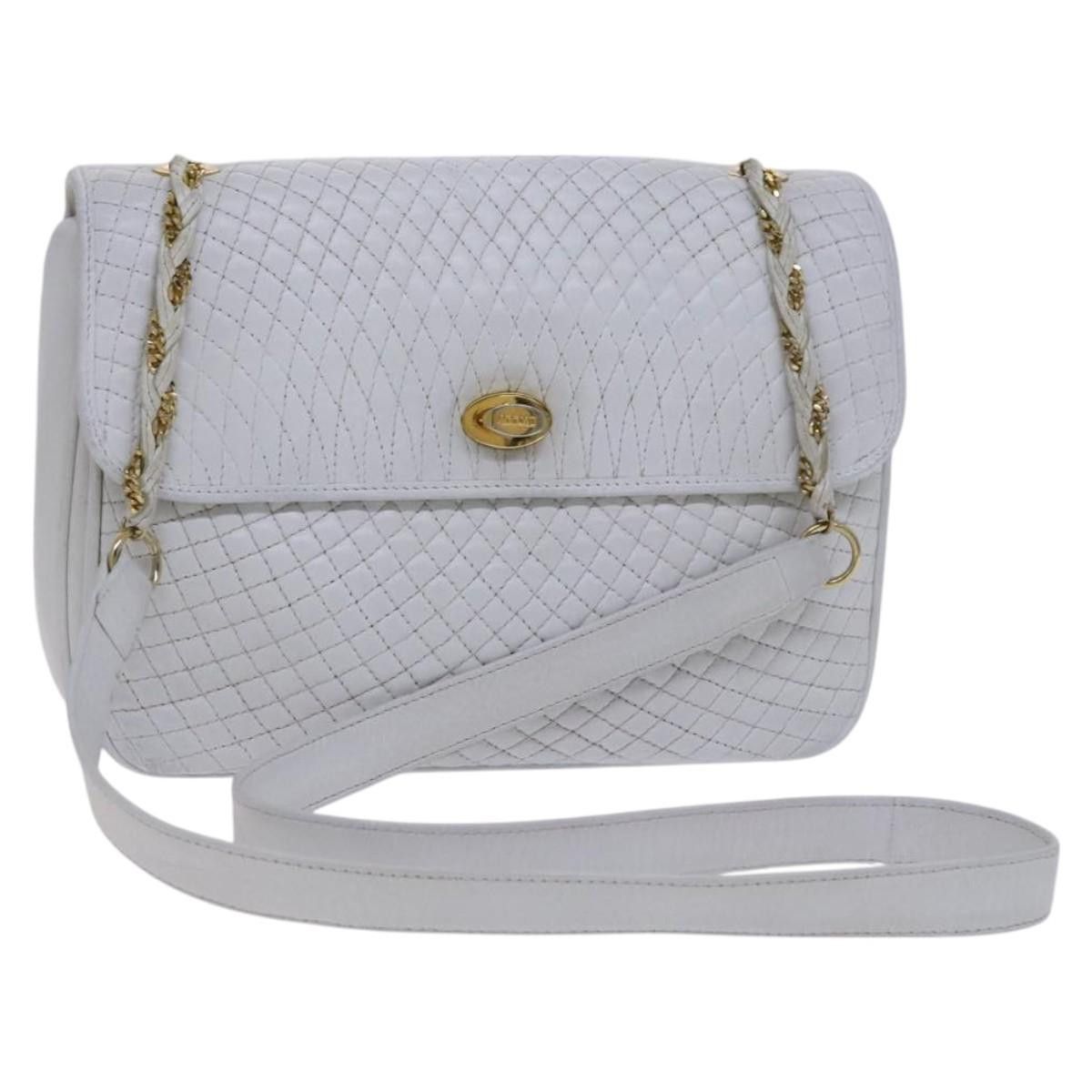 Bally Chain Shoulder Bag Leather White Gold Auth Ti2933 in White/Gold, Women's